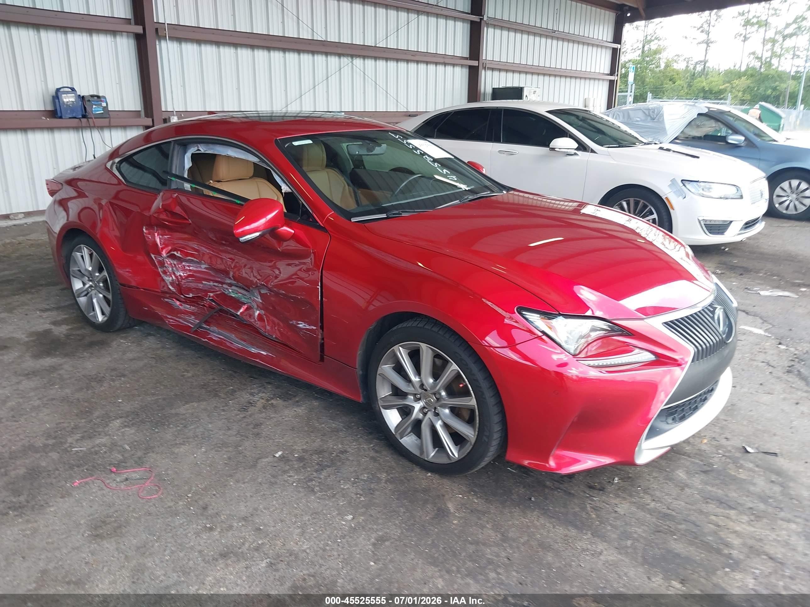 2015 Lexus RC 350 F Sport, VIN JTHHE5BC3F5009892 — Бок