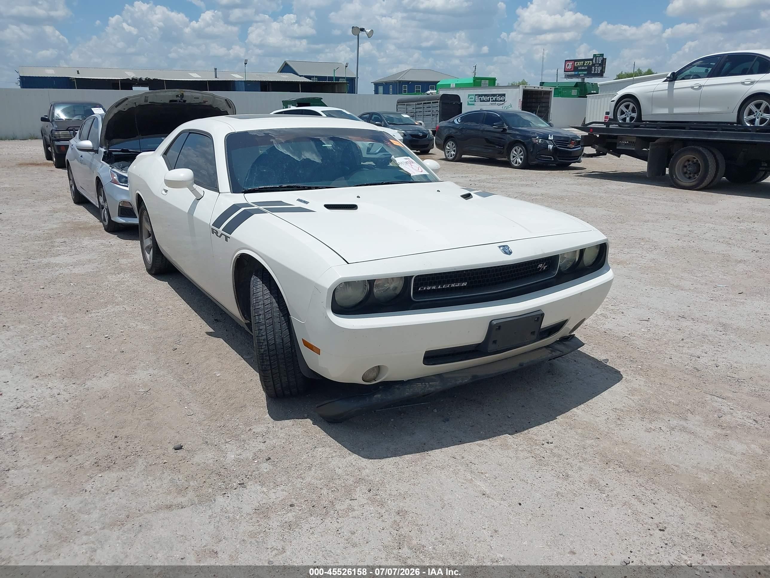 2009 Dodge Challenger R/T, VIN 2B3LJ54T89H541710 — Вода / потоп