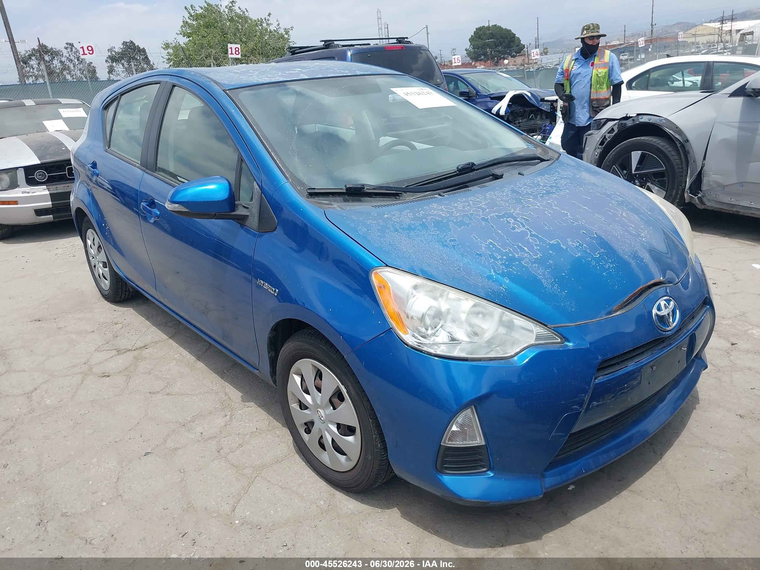 2013 Toyota Prius Three, VIN JTDKDTB35D1555435 — Not stated