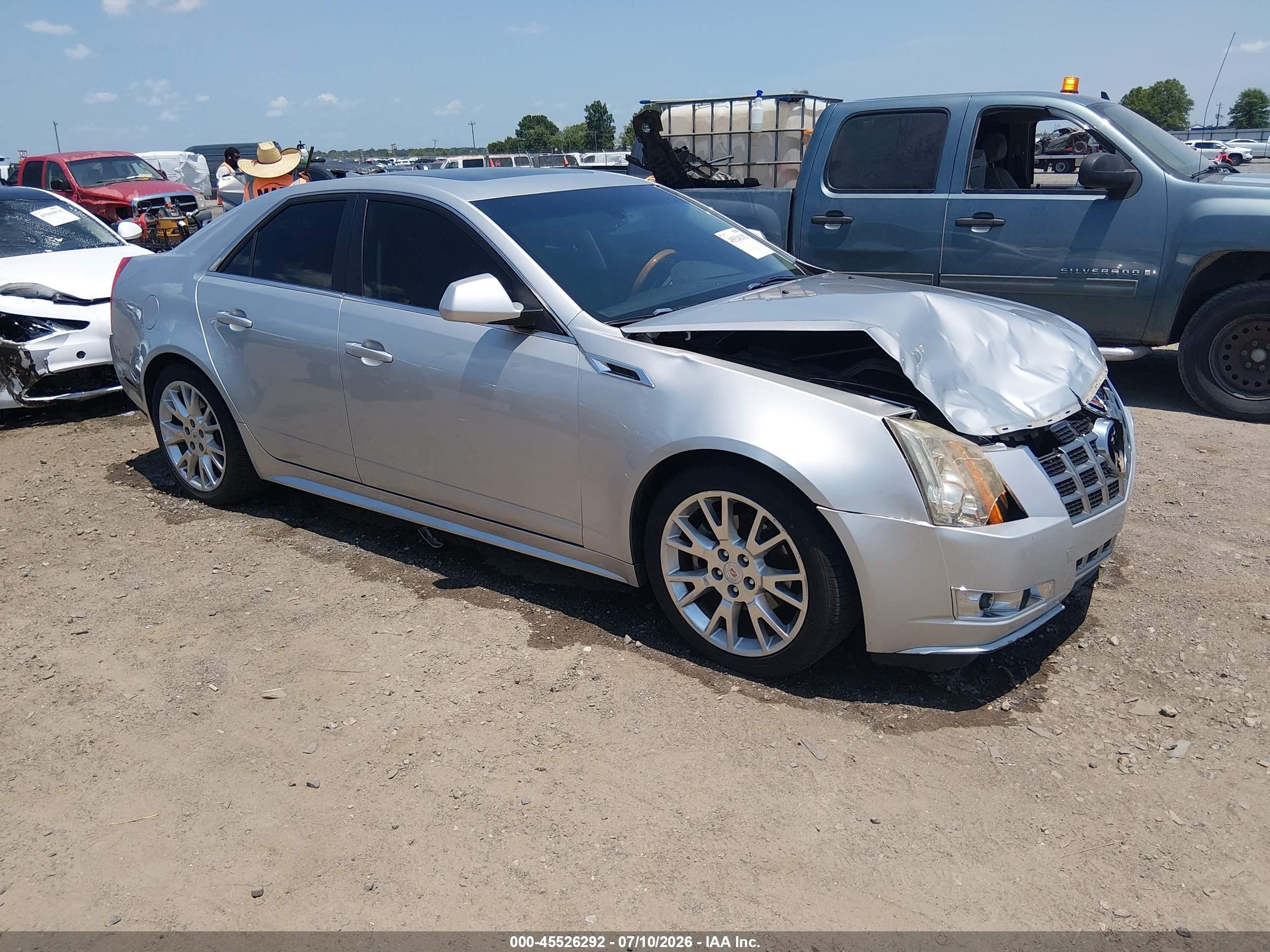 2013 Cadillac CTS Premium, VIN 1G6DP5E37D0119962 — Front end