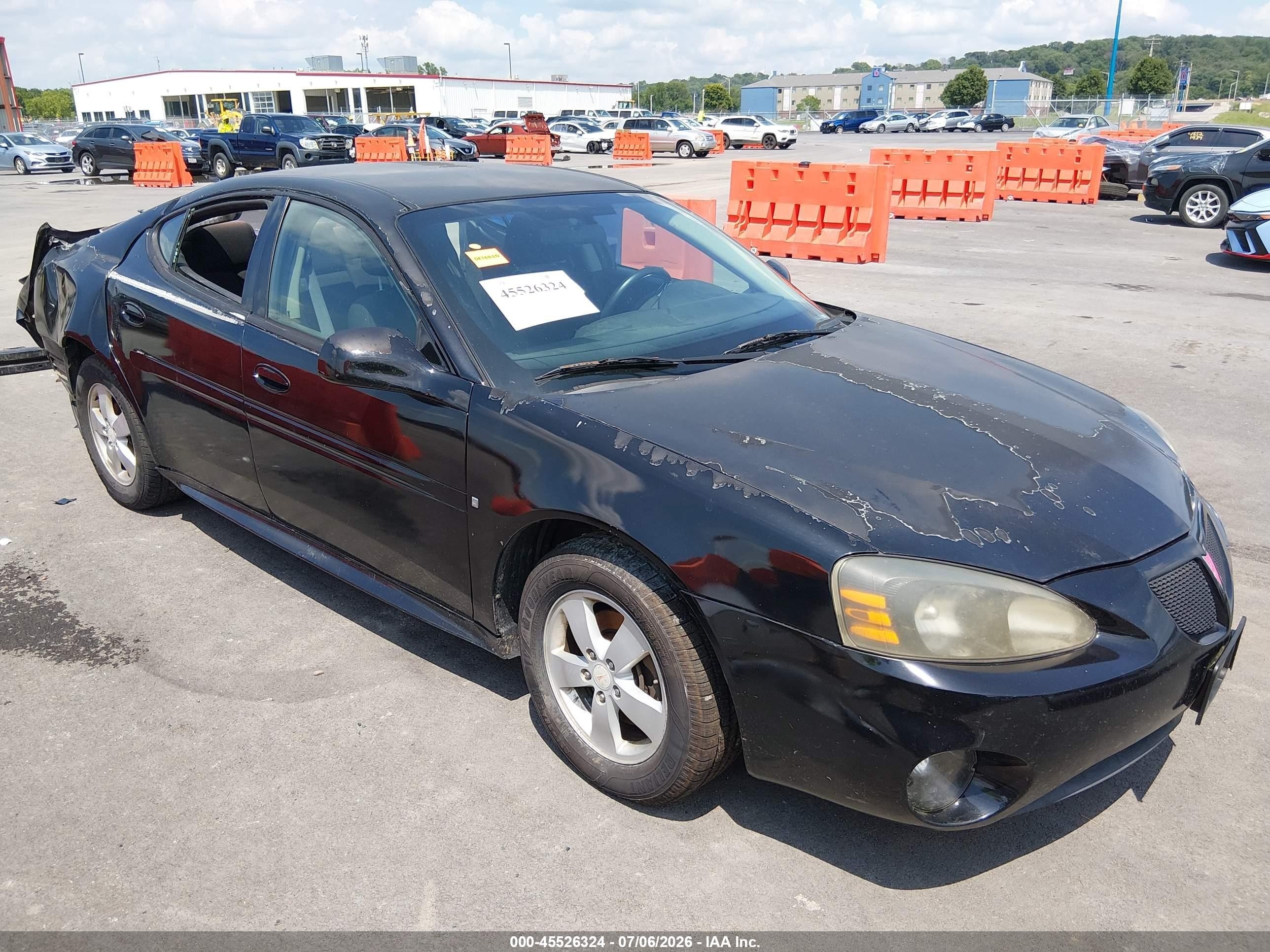 2008 Pontiac Grand Prix, VIN 2G2WP552X81158993 — Зад
