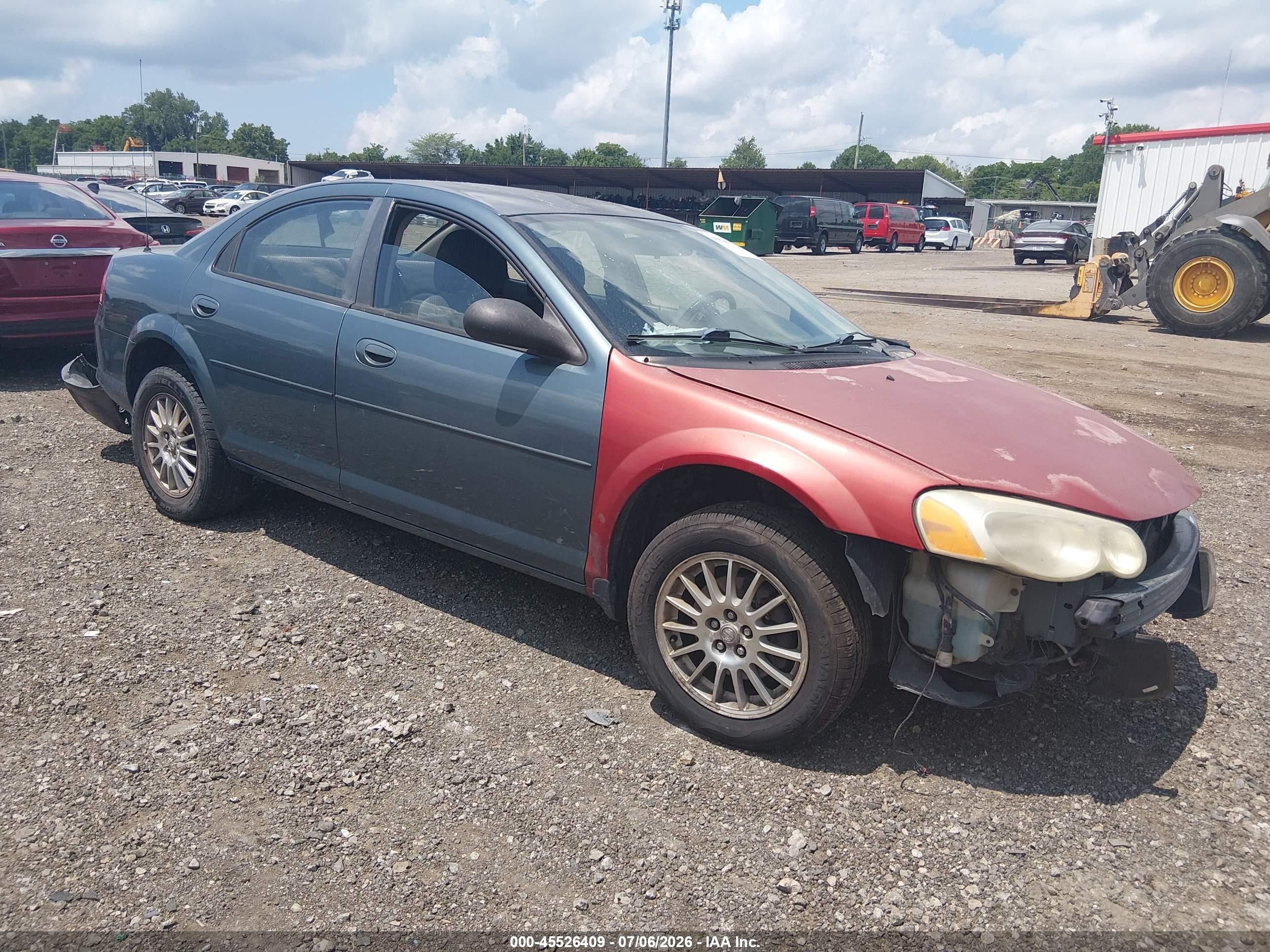 2005 Chrysler Sebring Touring, VIN 1C3EL56R05N682456 — Перед
