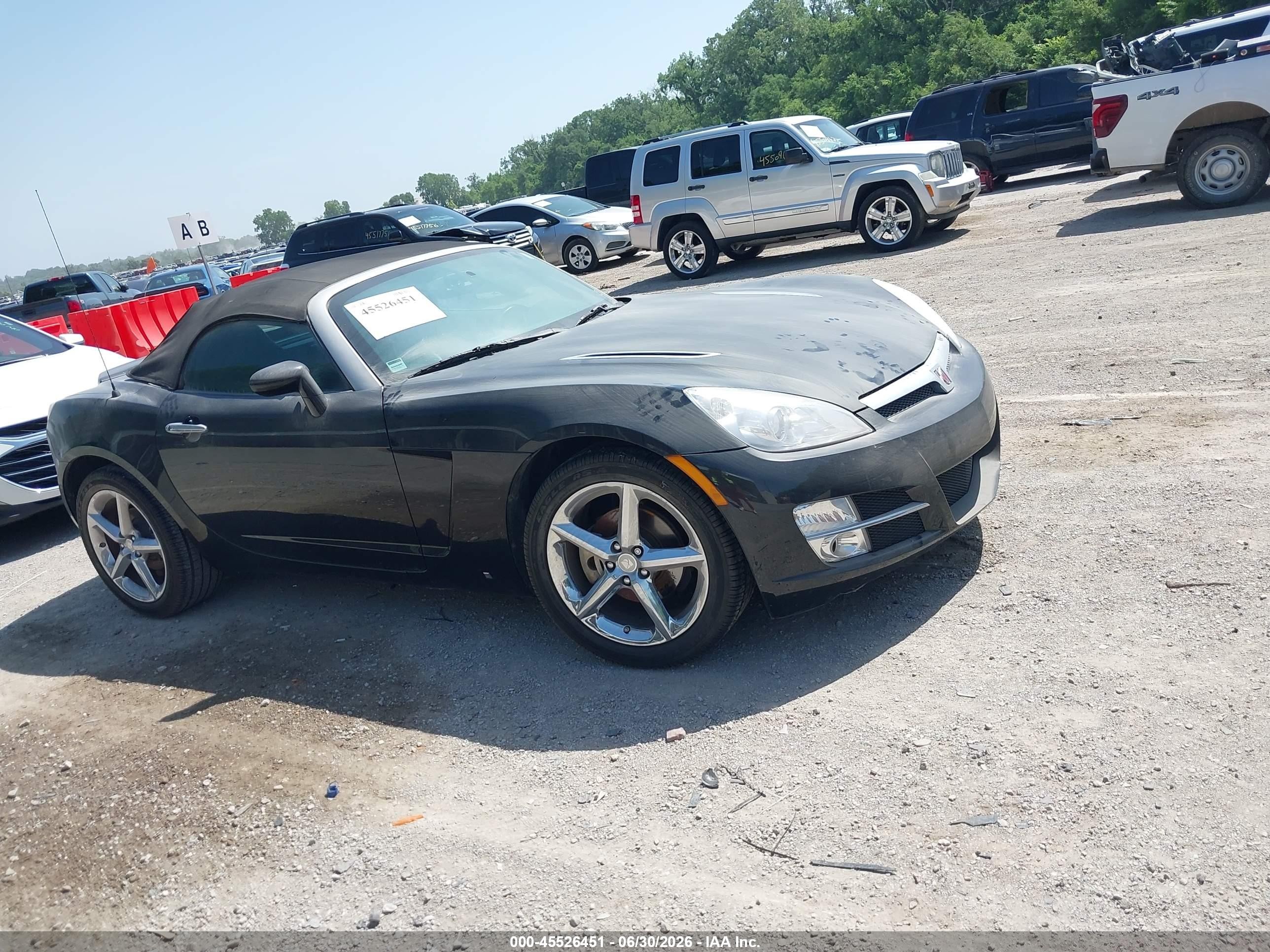 2008 Saturn Sky, VIN 1G8MC35B98Y132587 — Normal wear