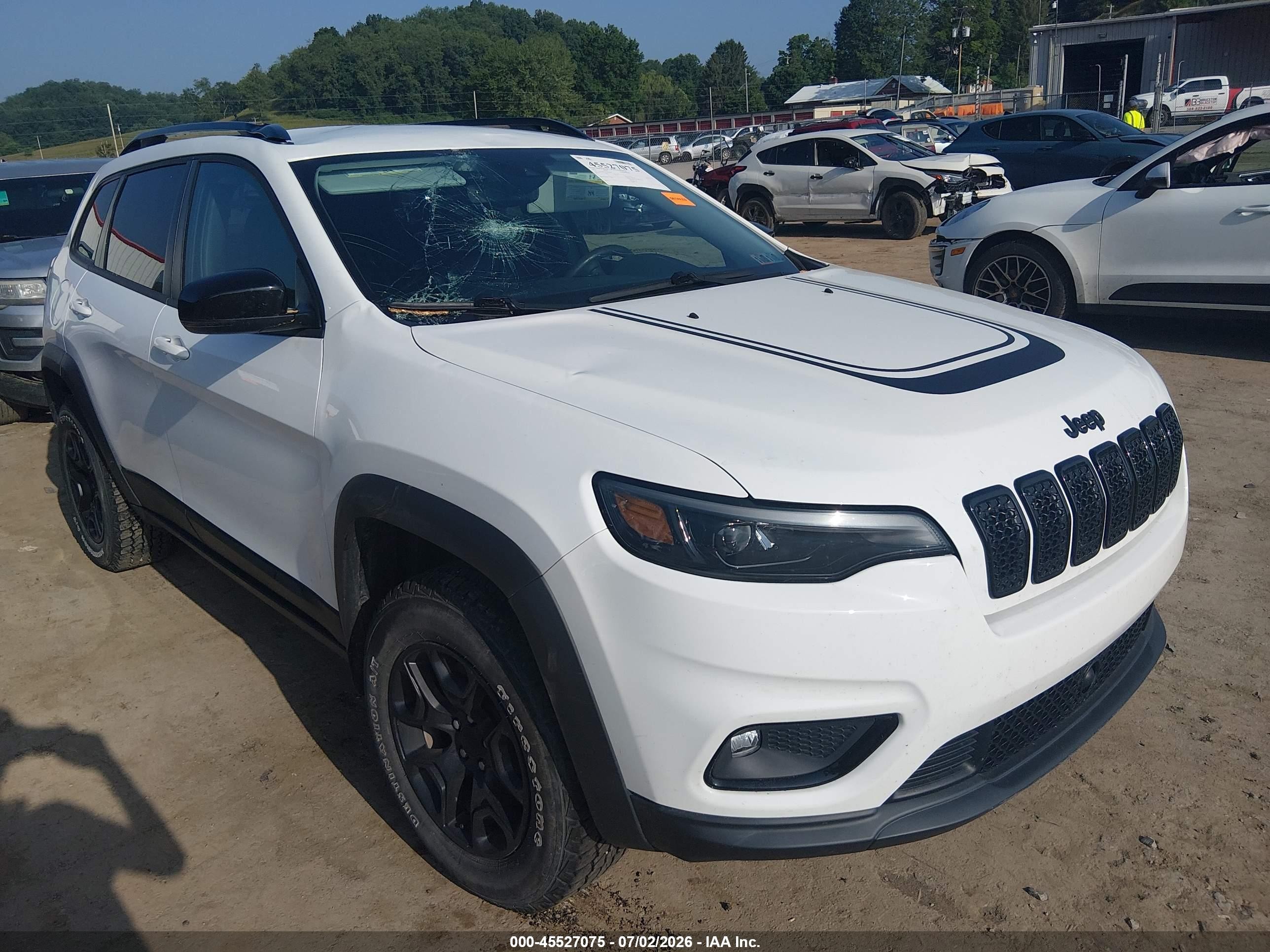2022 Jeep Cherokee X, VIN 1C4PJMCX3ND536291 — Перед