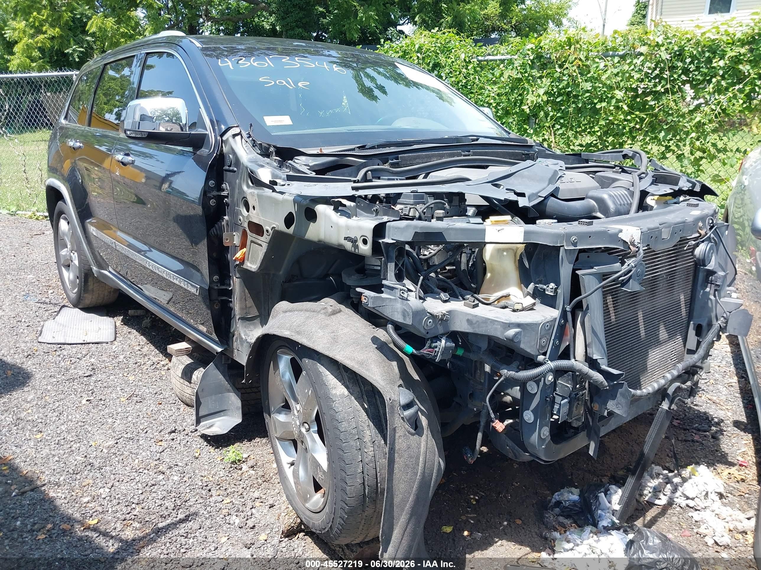 2011 Jeep Grand Cherokee Overland, VIN 1J4RR6GGXBC701952 — Not stated