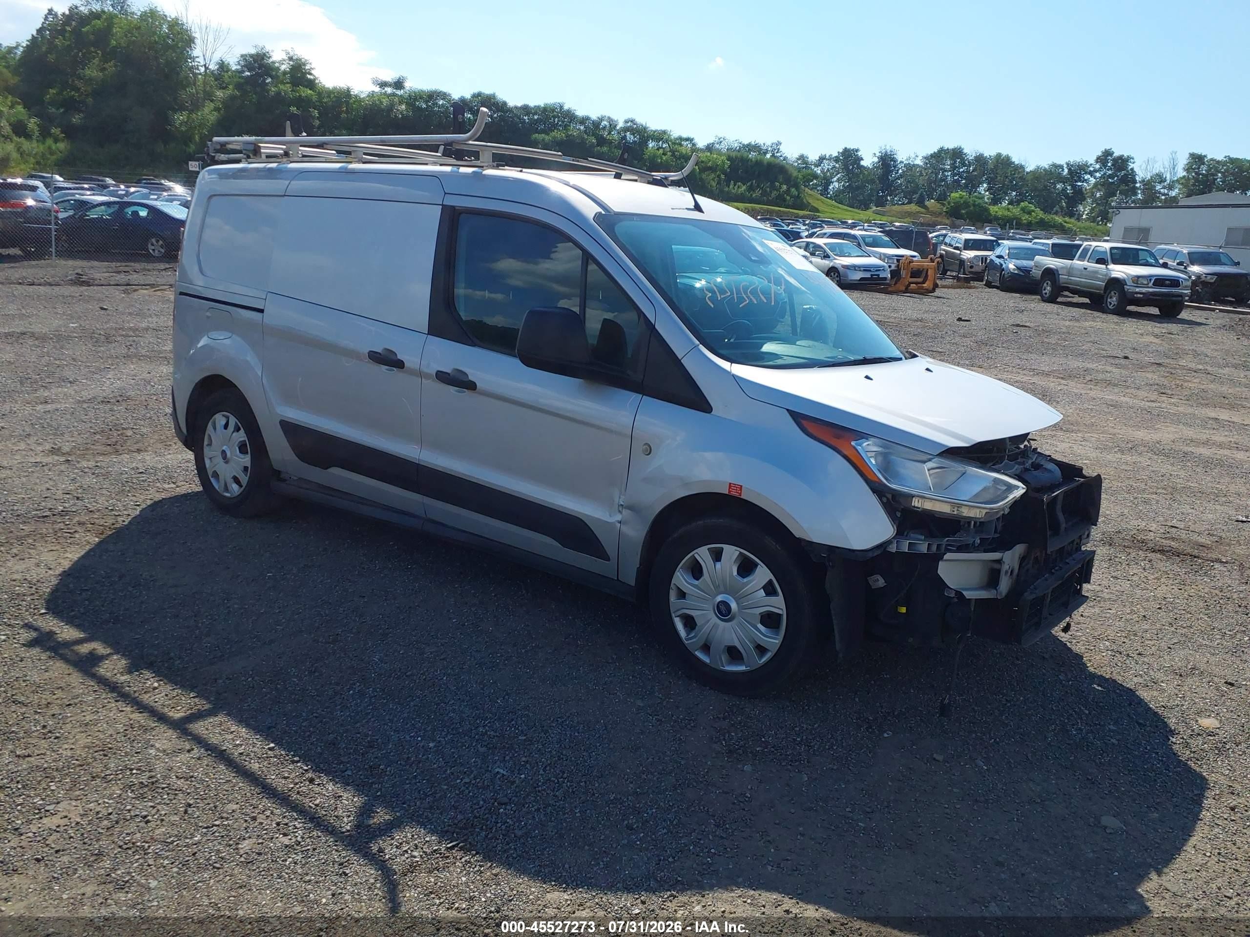 2019 Ford Transit Connect XLT, VIN NM0LS7F23K1389977 — Front end