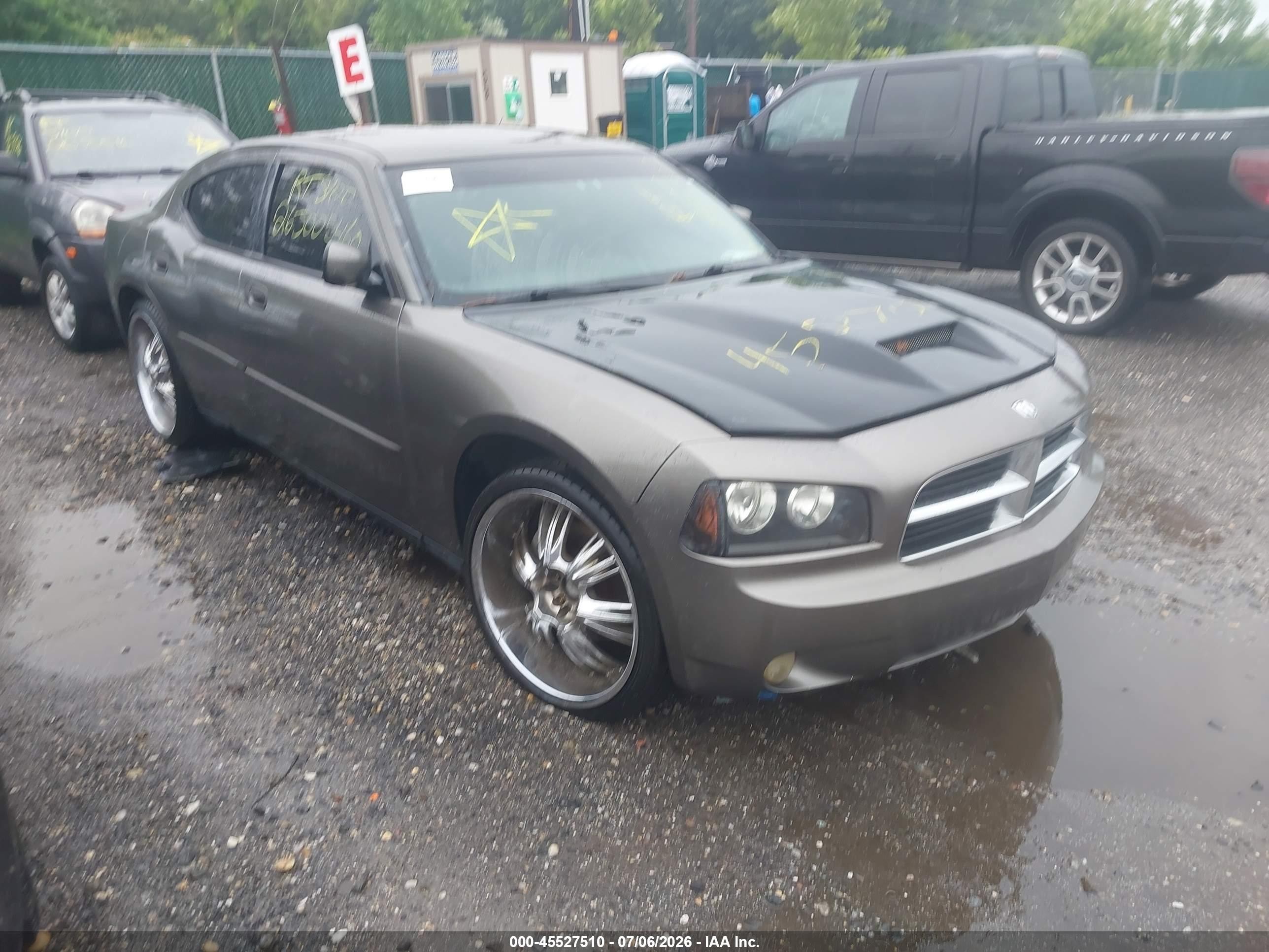 2009 Dodge Charger SE, VIN 2B3LA43V49H571140 — По всему кузову