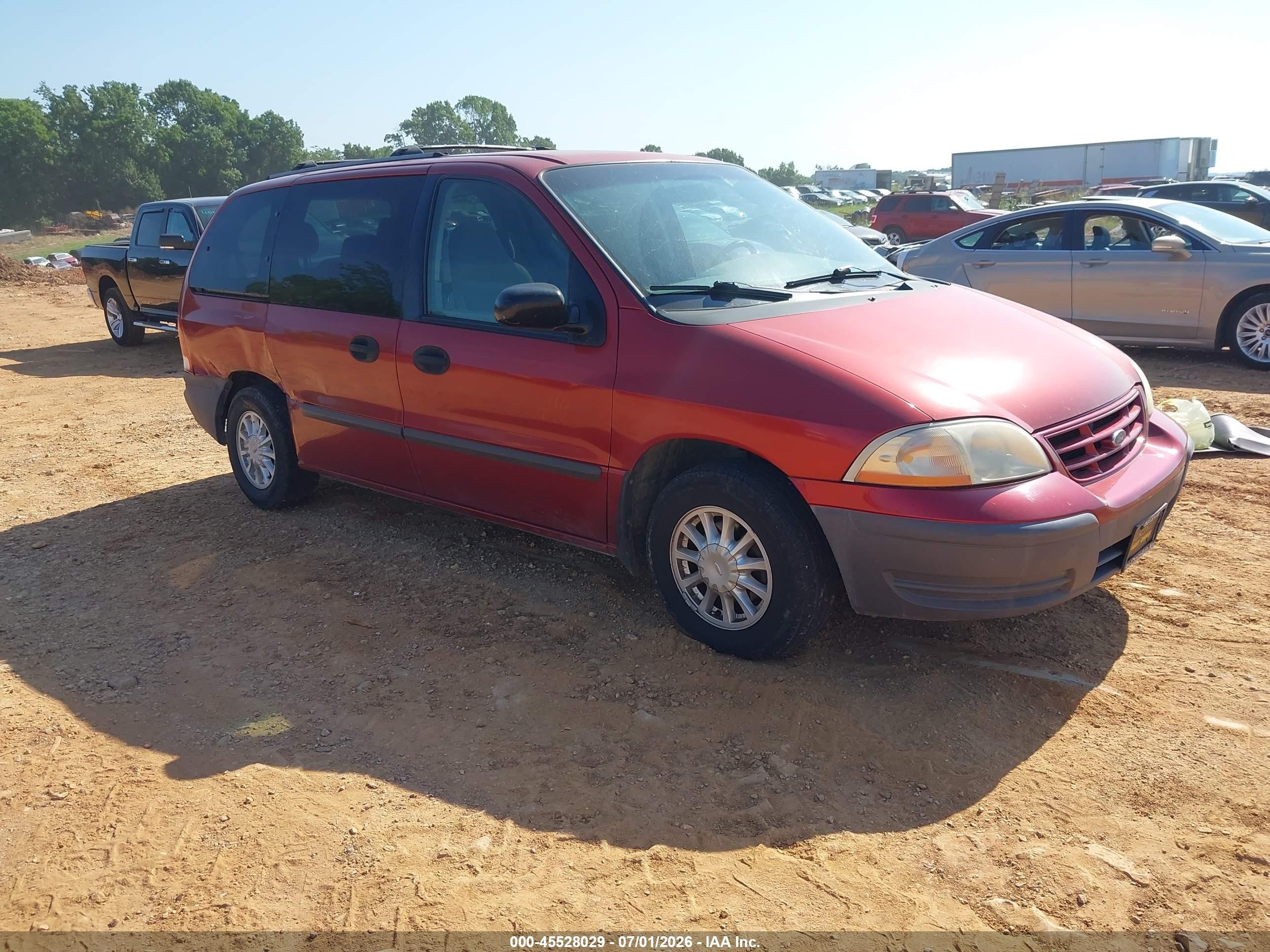 2000 Ford Windstar LX, VIN 2FMZA5141YBB62597 — Rear end