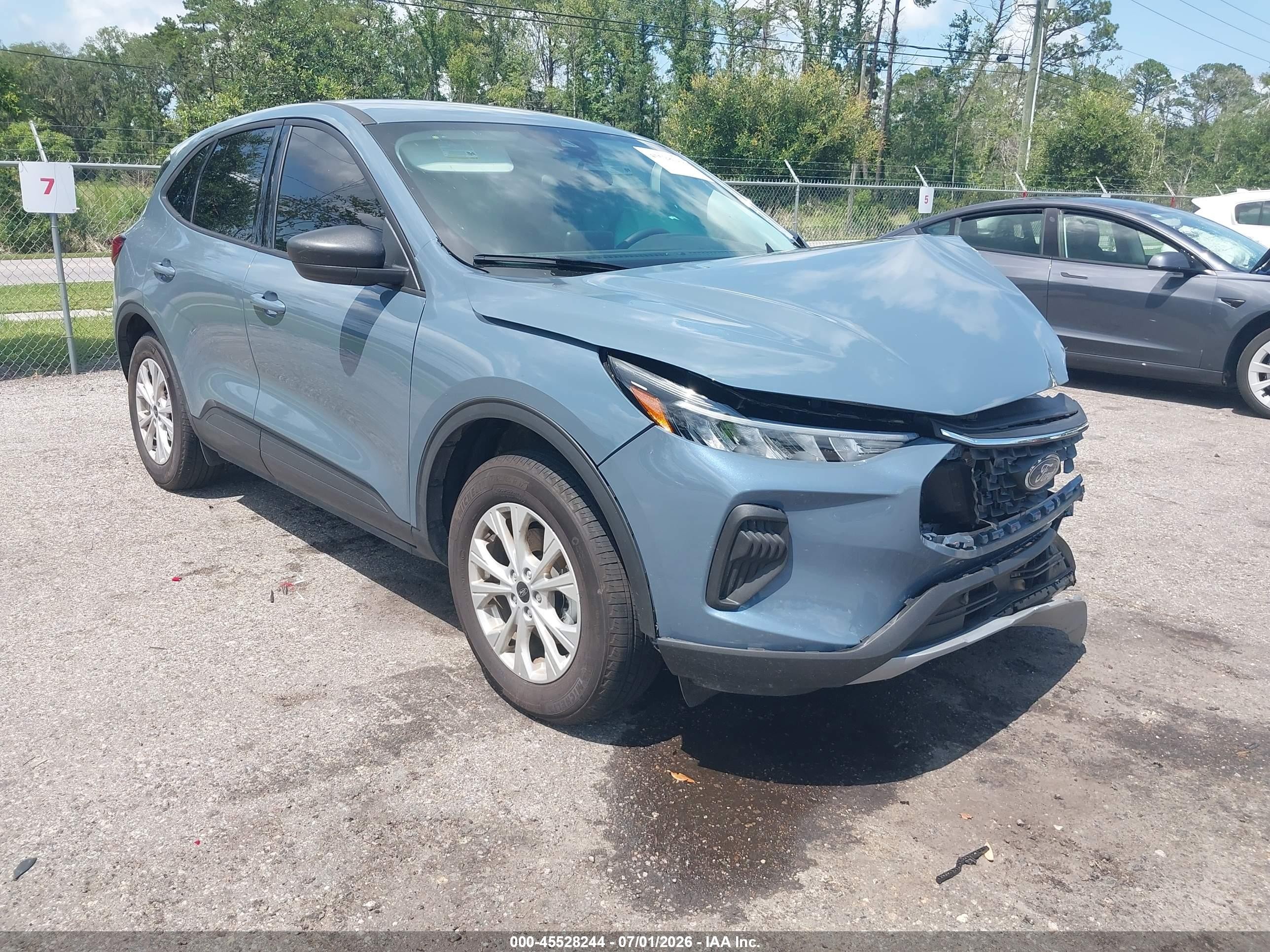 2025 Ford Escape Active, VIN 1FMCU0GN3SUA65497 — Перед