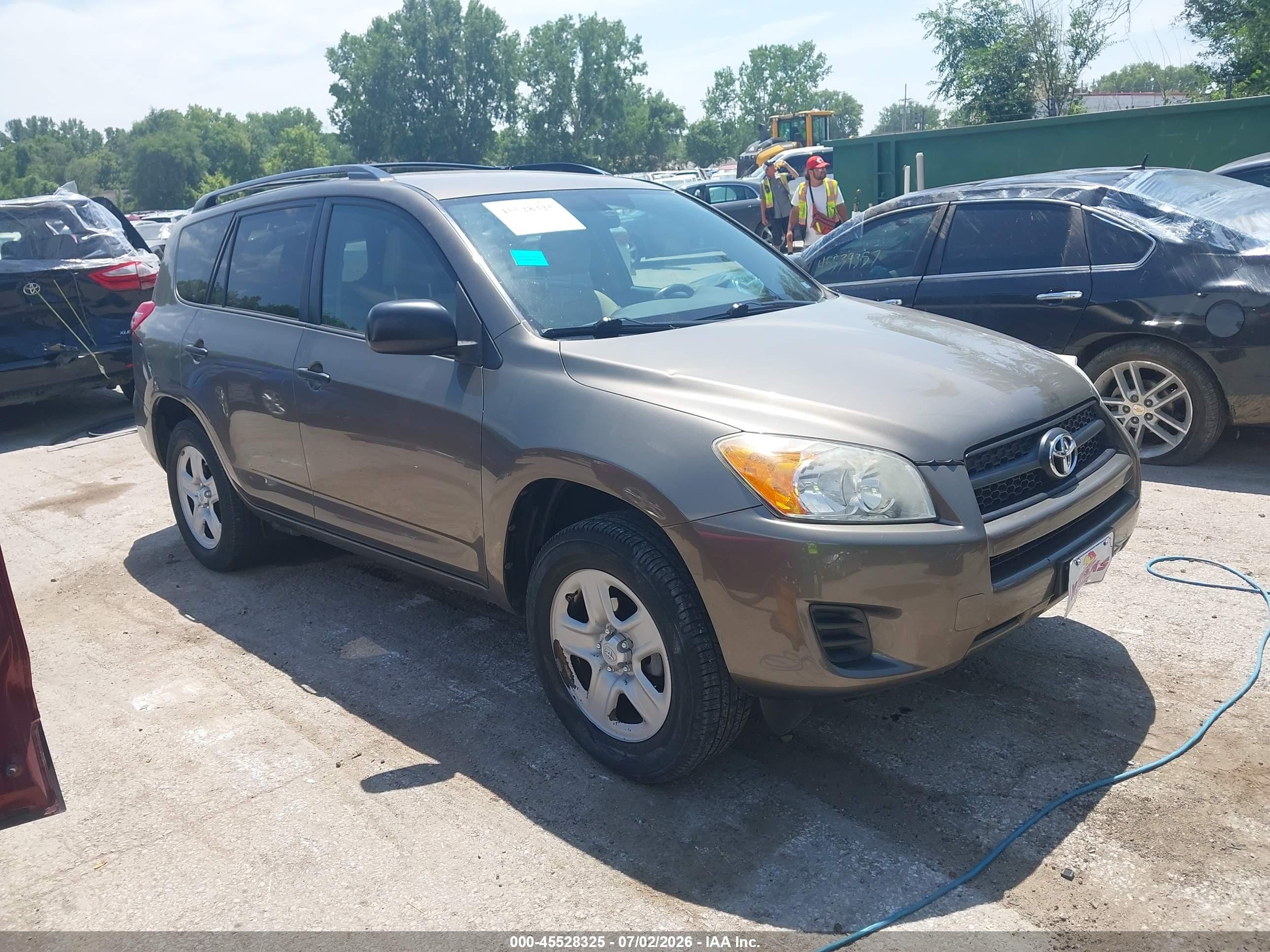 2012 Toyota RAV4, VIN 2T3BF4DV5CW265985 — Зад