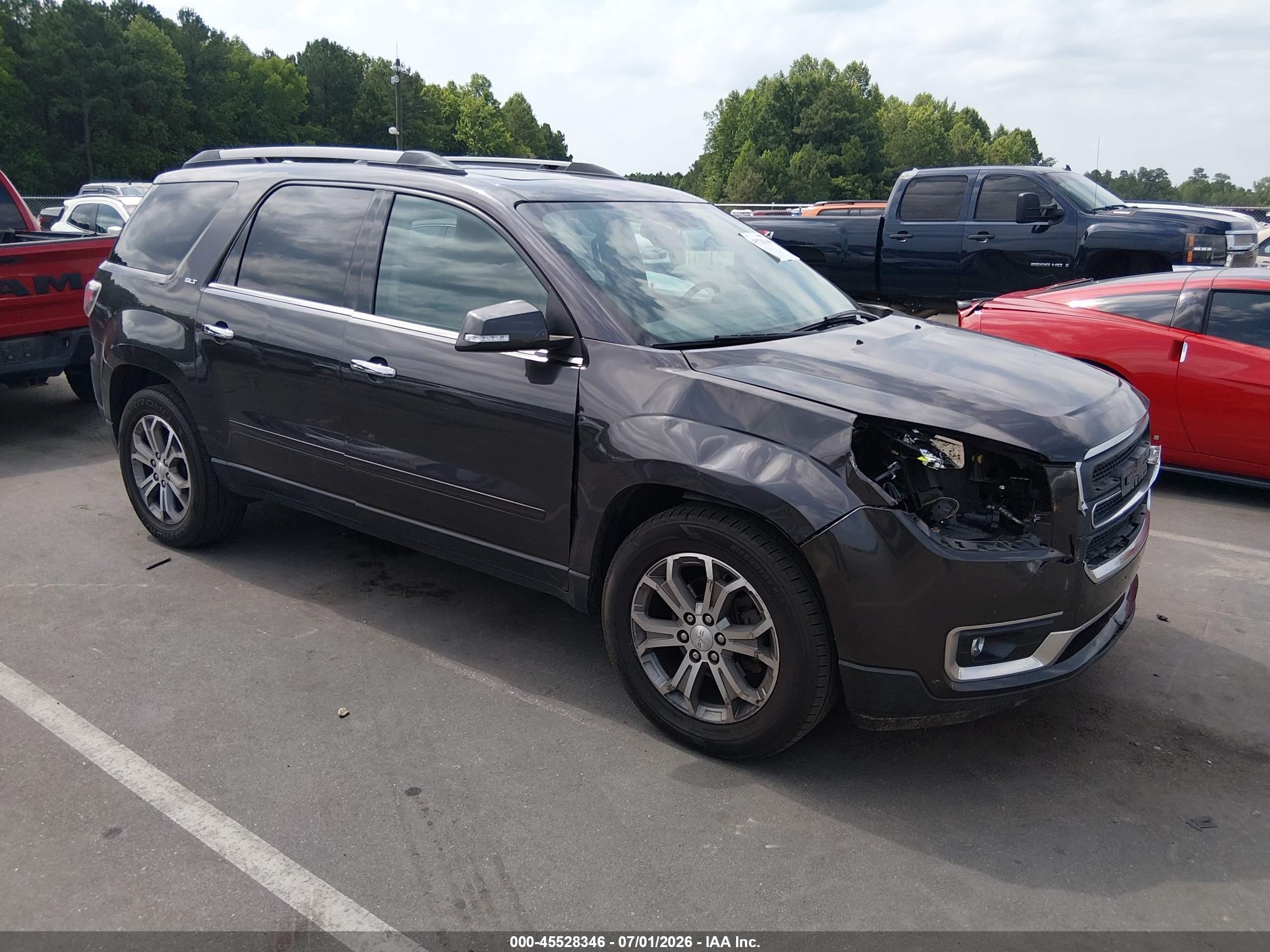 2015 GMC Acadia SLT, VIN 1GKKVSKD9FJ246431 — Front end