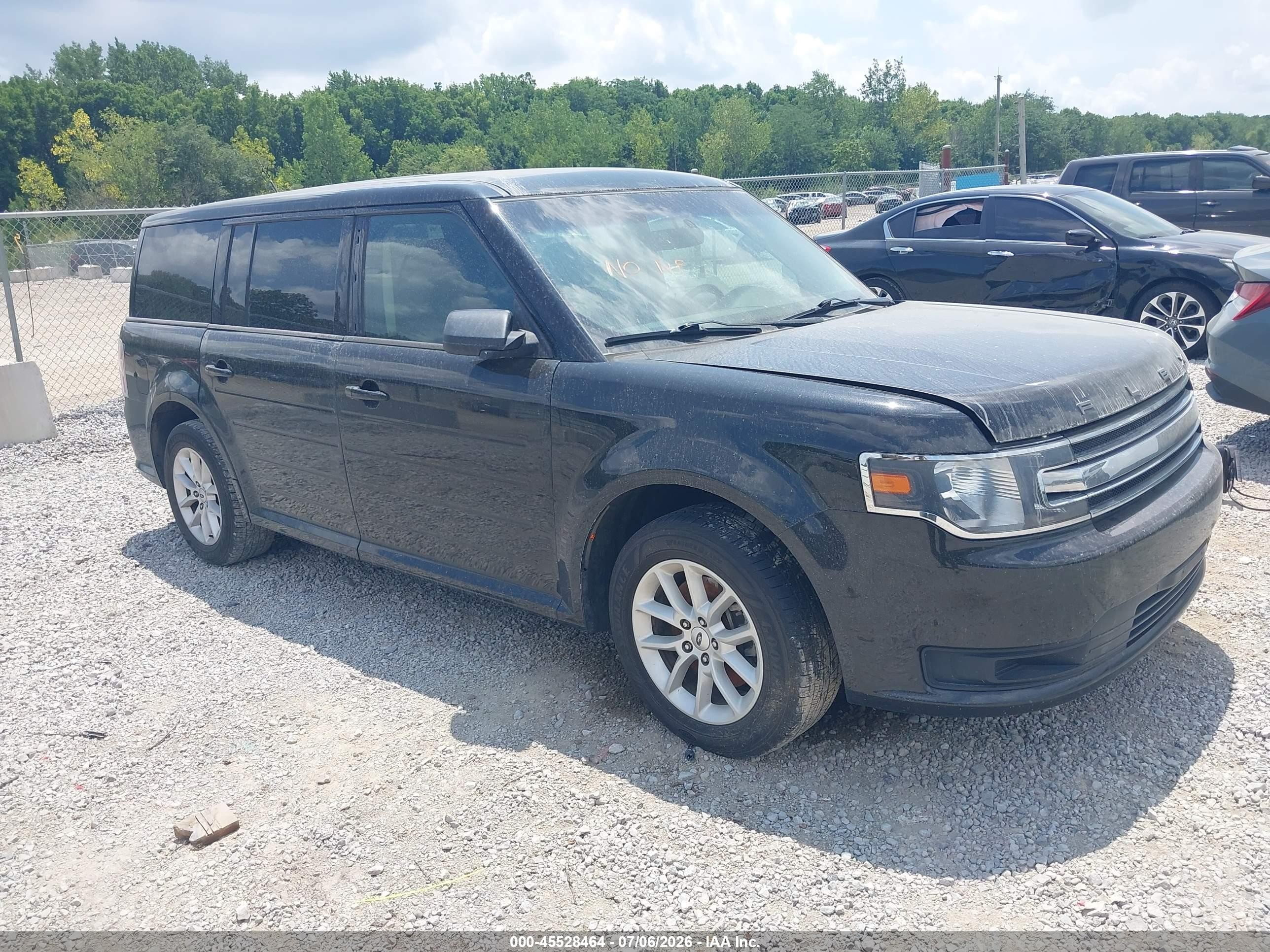 2014 Ford Flex SE, VIN 2FMGK5B82EBD23881 — Normal wear