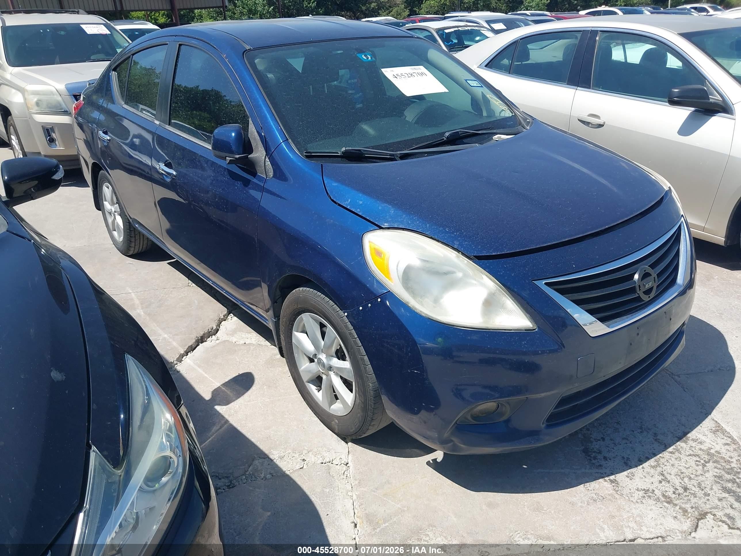 2013 Nissan Versa SV, VIN 3N1CN7AP0DL847518 — Not stated