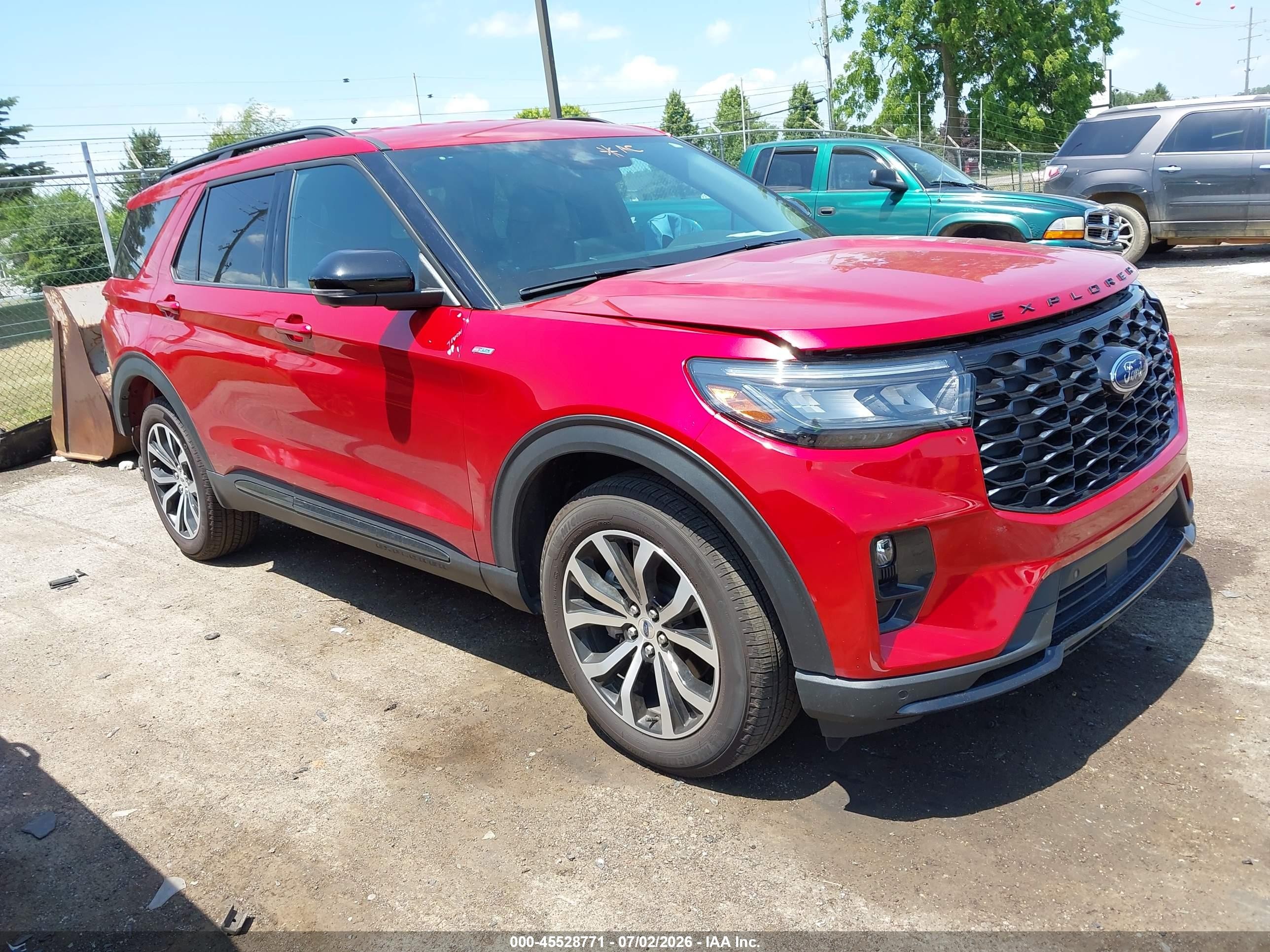 2025 Ford Explorer ST-Line, VIN 1FMUK8KH3SGB32303 — Зад