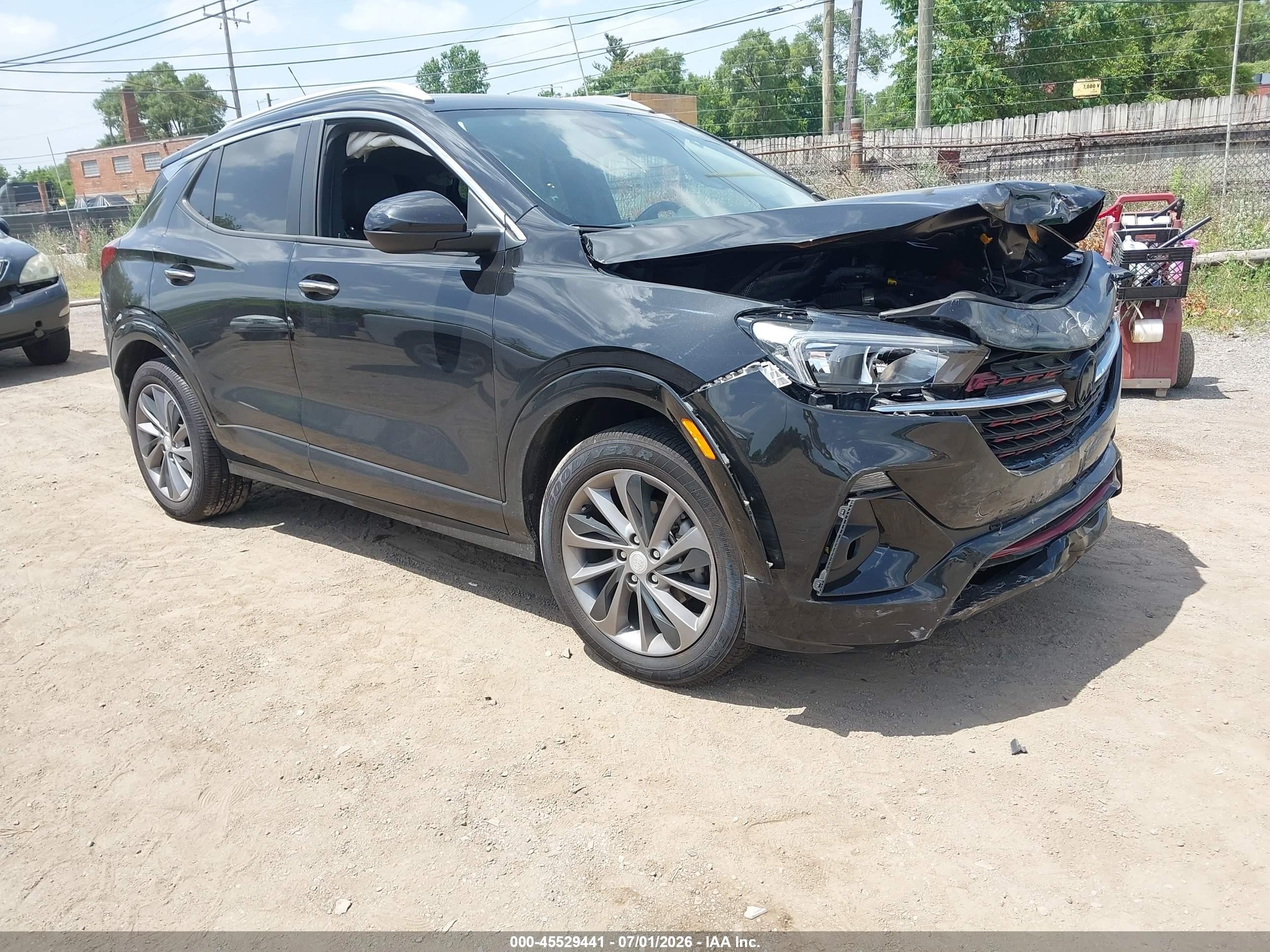 2020 Buick Encore GX Preferred, VIN KL4MMBS27LB097975 — Перед