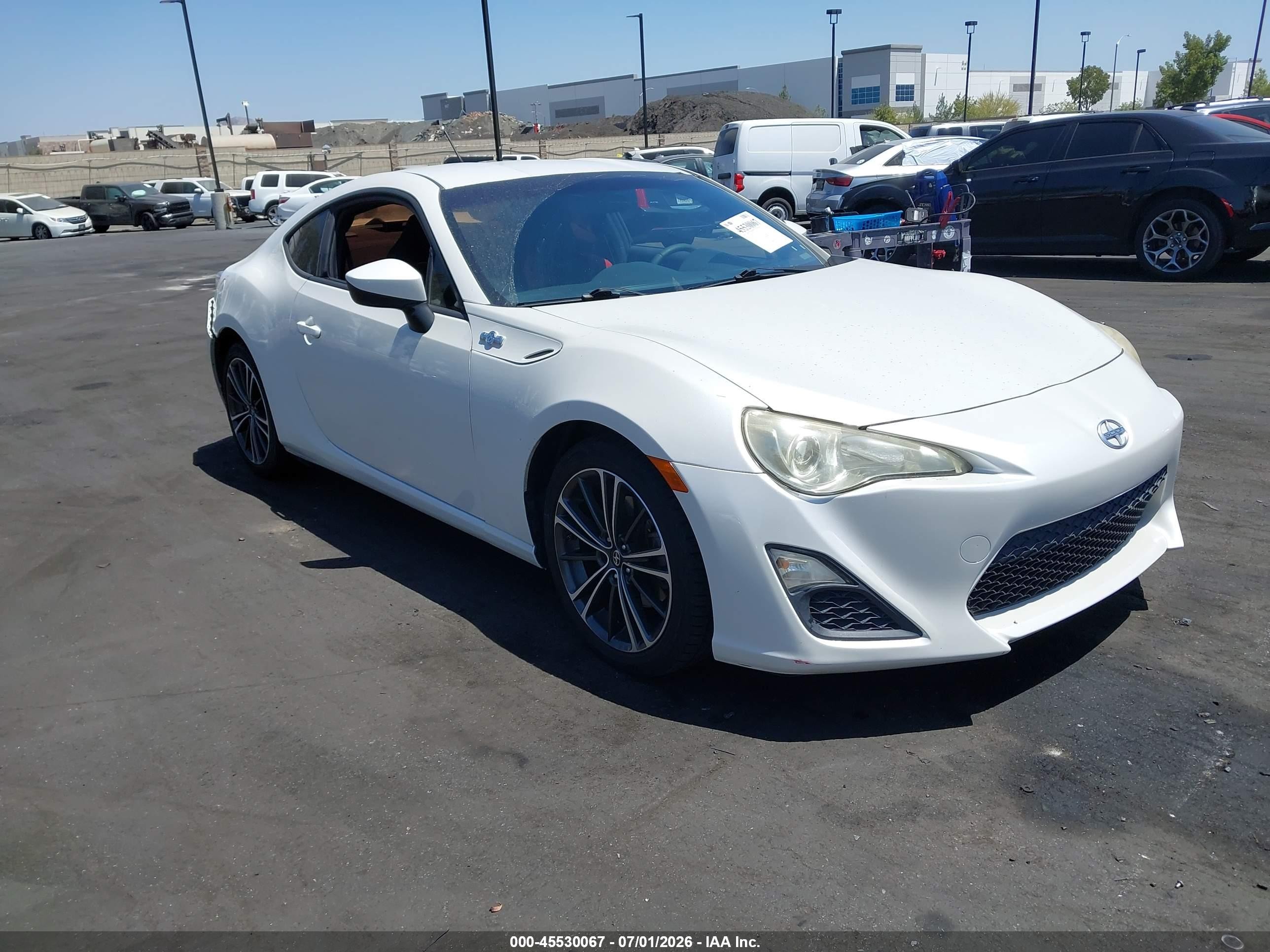 2013 Scion FR-S, VIN JF1ZNAA18D2734827 — Rear end