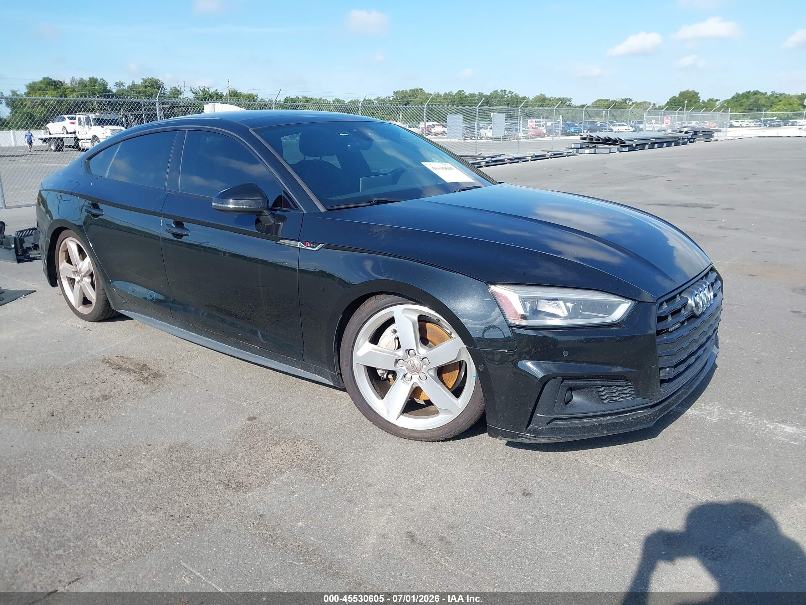 2019 Audi A5 Sportback Prestige, VIN WAUFNCF5XKA036935 — Зад