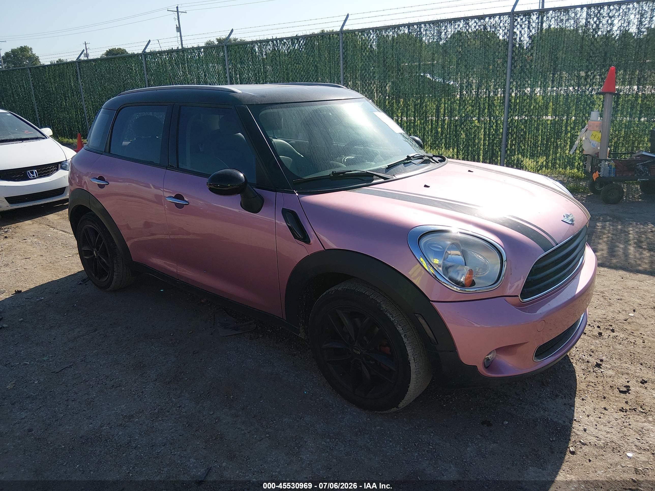 2011 MINI Countryman, VIN WMWZB3C59BWM00047 — Rear end