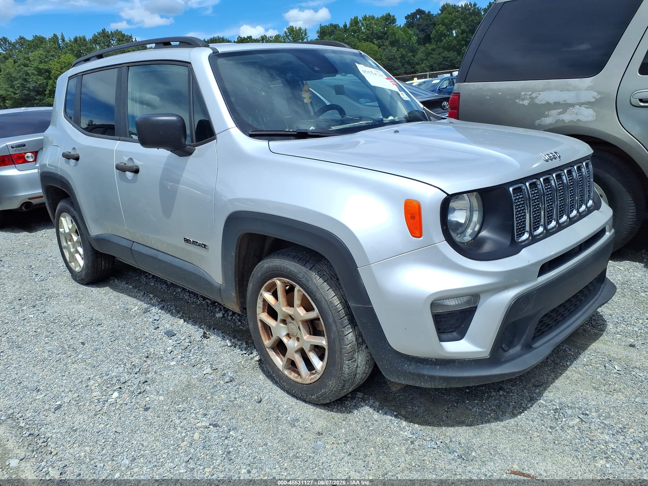 2021 Jeep Renegade Jeepster, VIN ZACNJCAB0MPM13151 — Normal wear