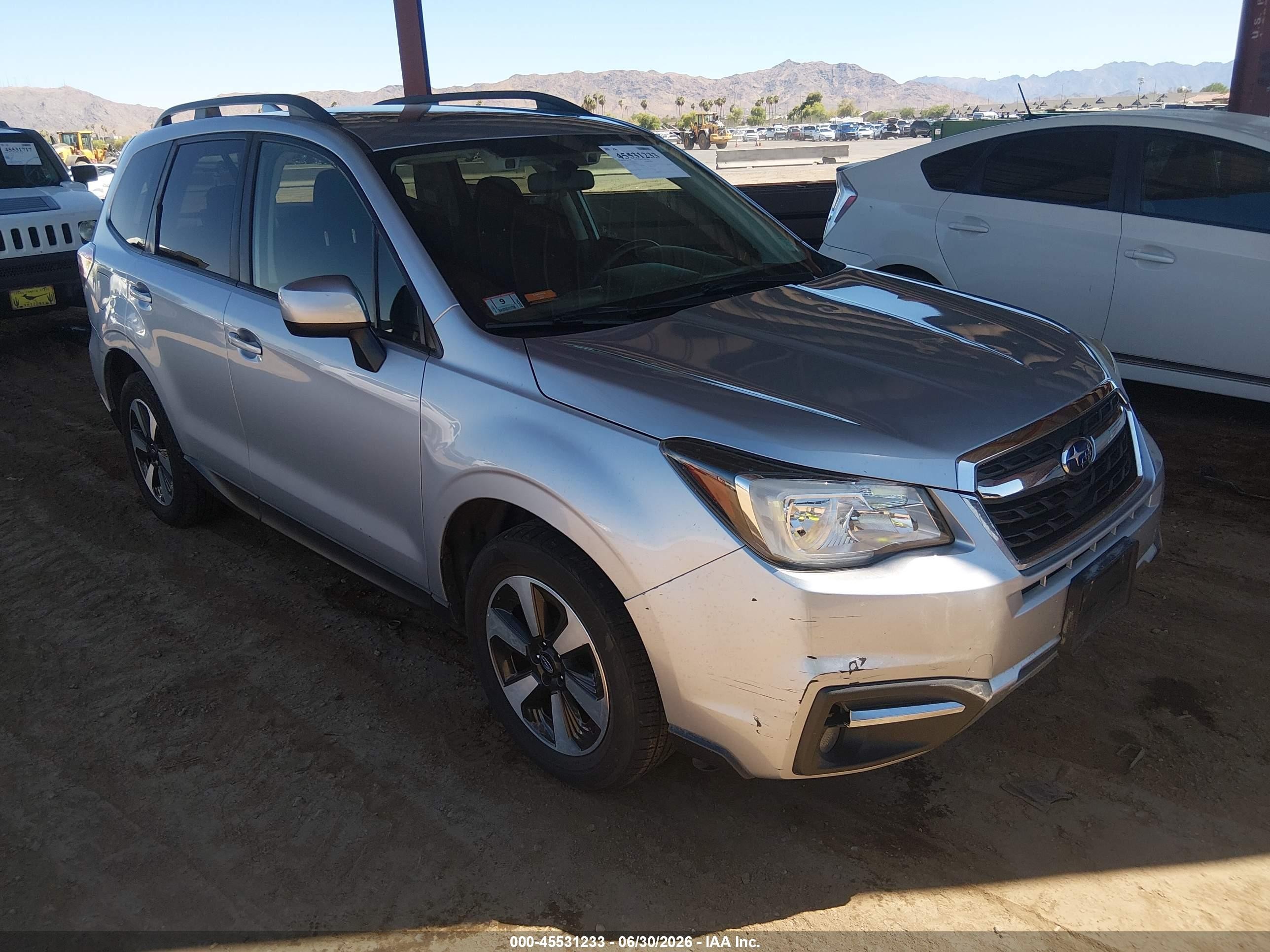 2017 Subaru Forester Premium, VIN JF2SJAGC0HH556223 — Normal wear