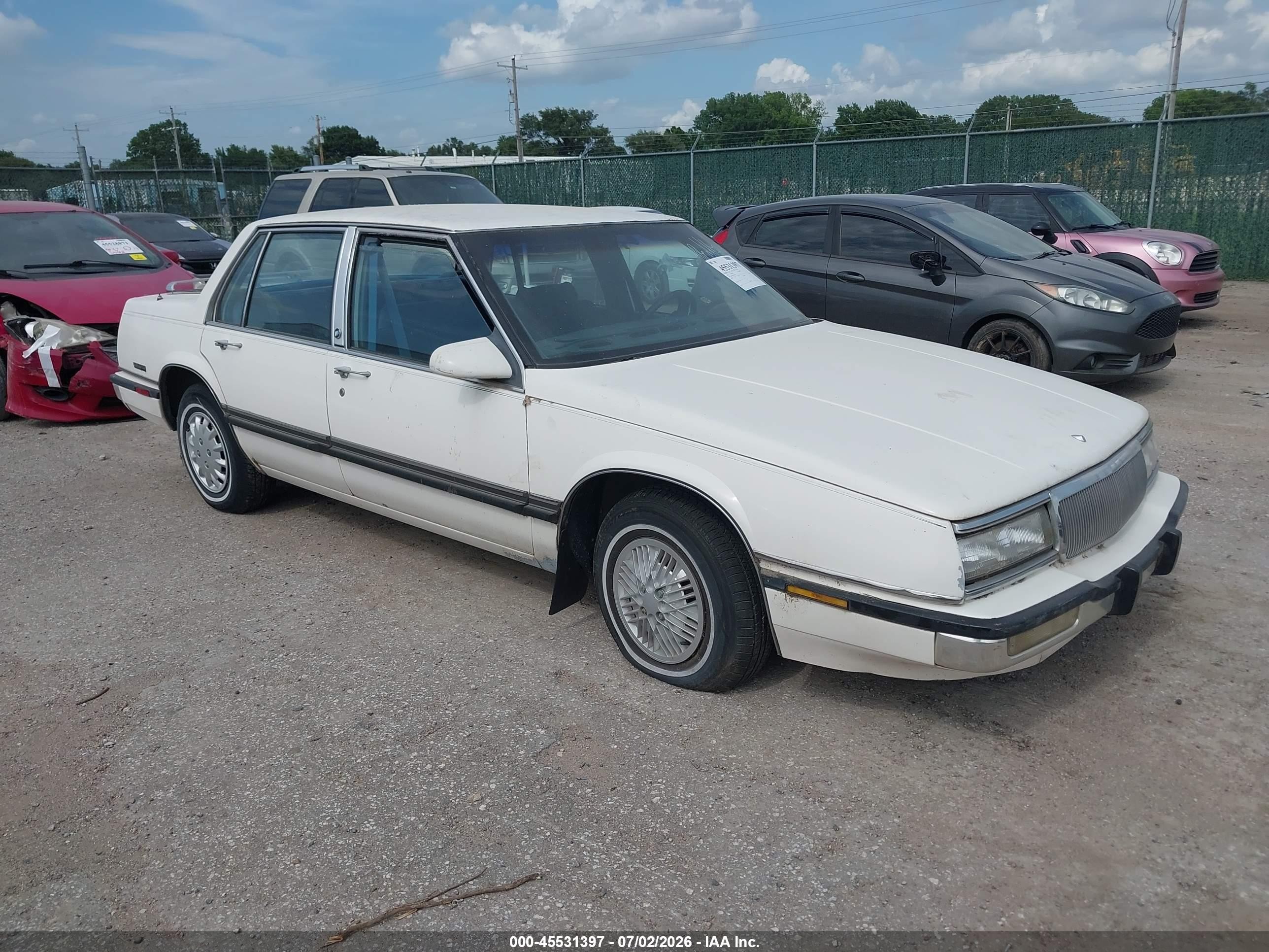 1990 Buick LeSabre, VIN 1G4HR54C1LH557656 — Обычный износ