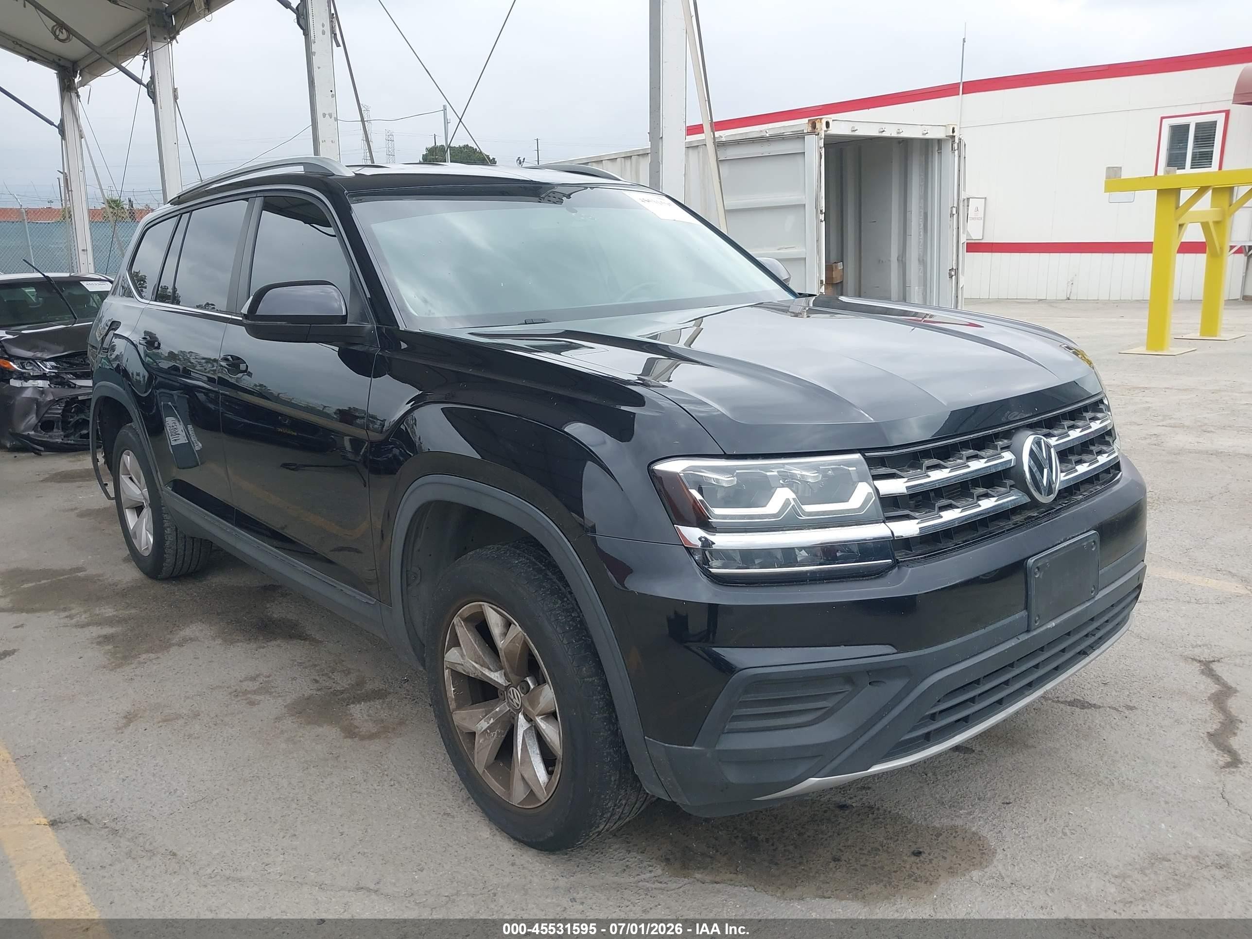 2018 Volkswagen Atlas S, VIN 1V2AP2CA7JC549192 — Rear end