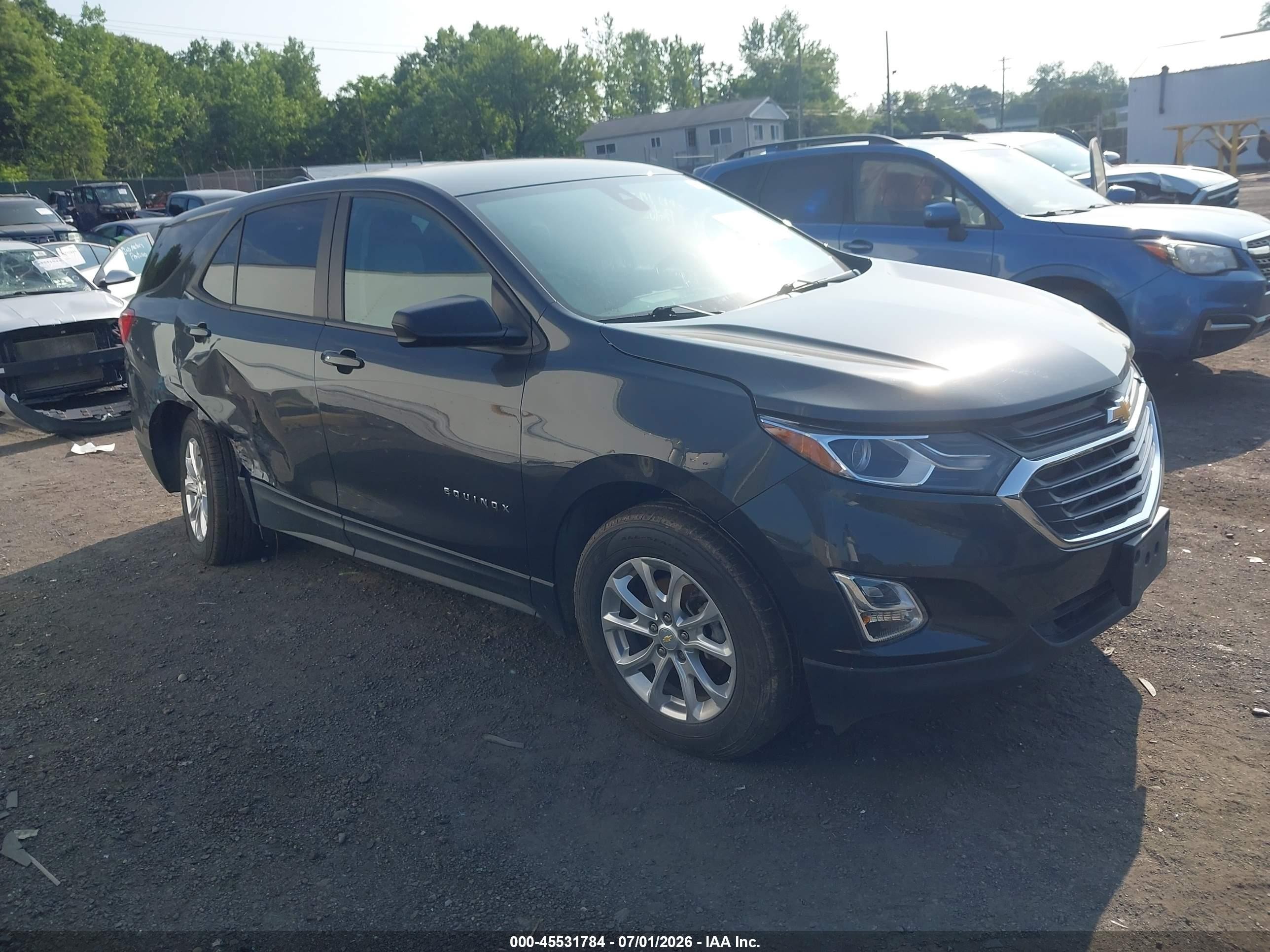 2021 Chevrolet Equinox LS, VIN 2GNAXSEV5M6162016 — Front end