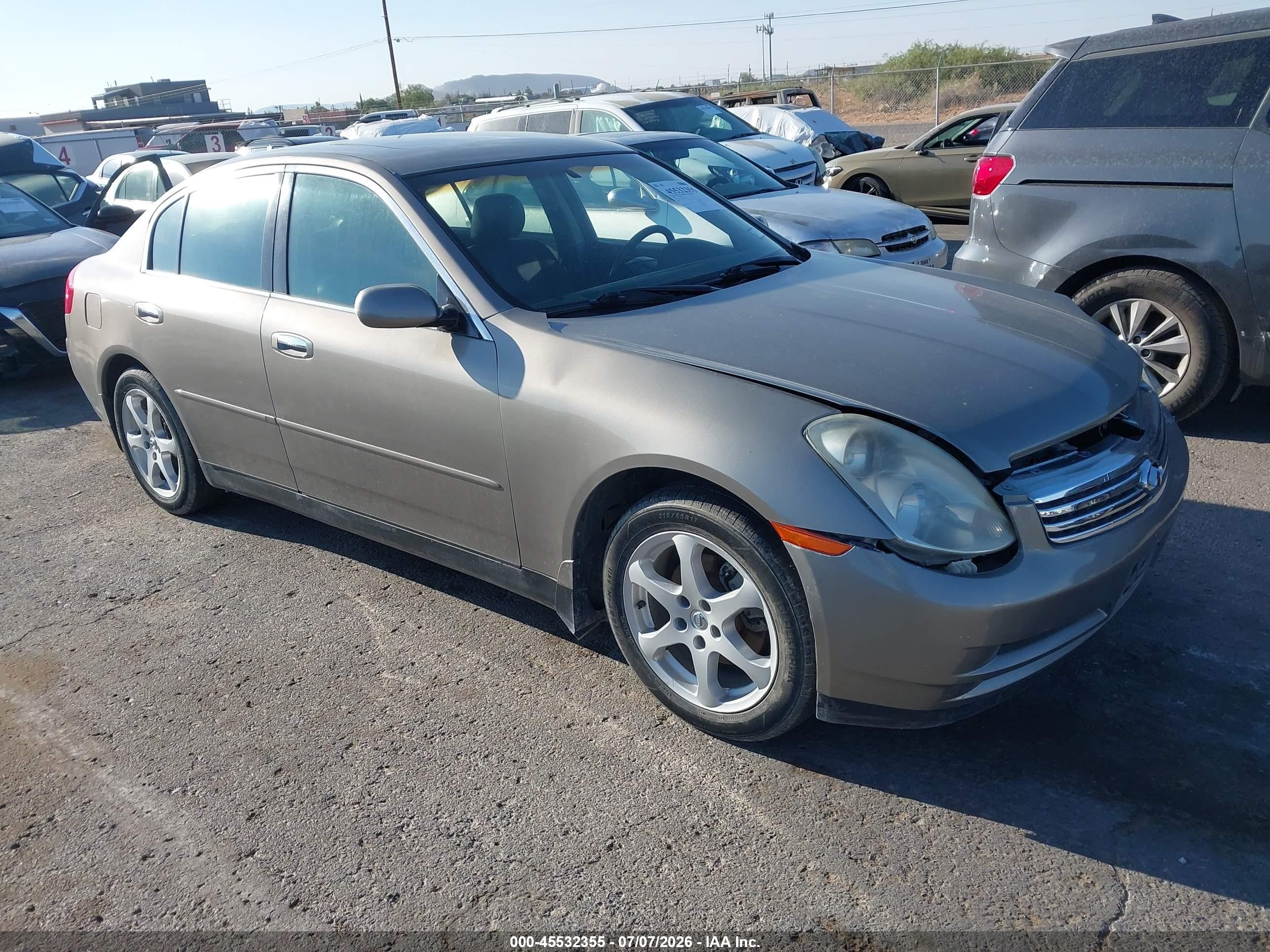 2004 Infiniti G35 w/Leather, VIN JNKCV51E44M613418 — Front end