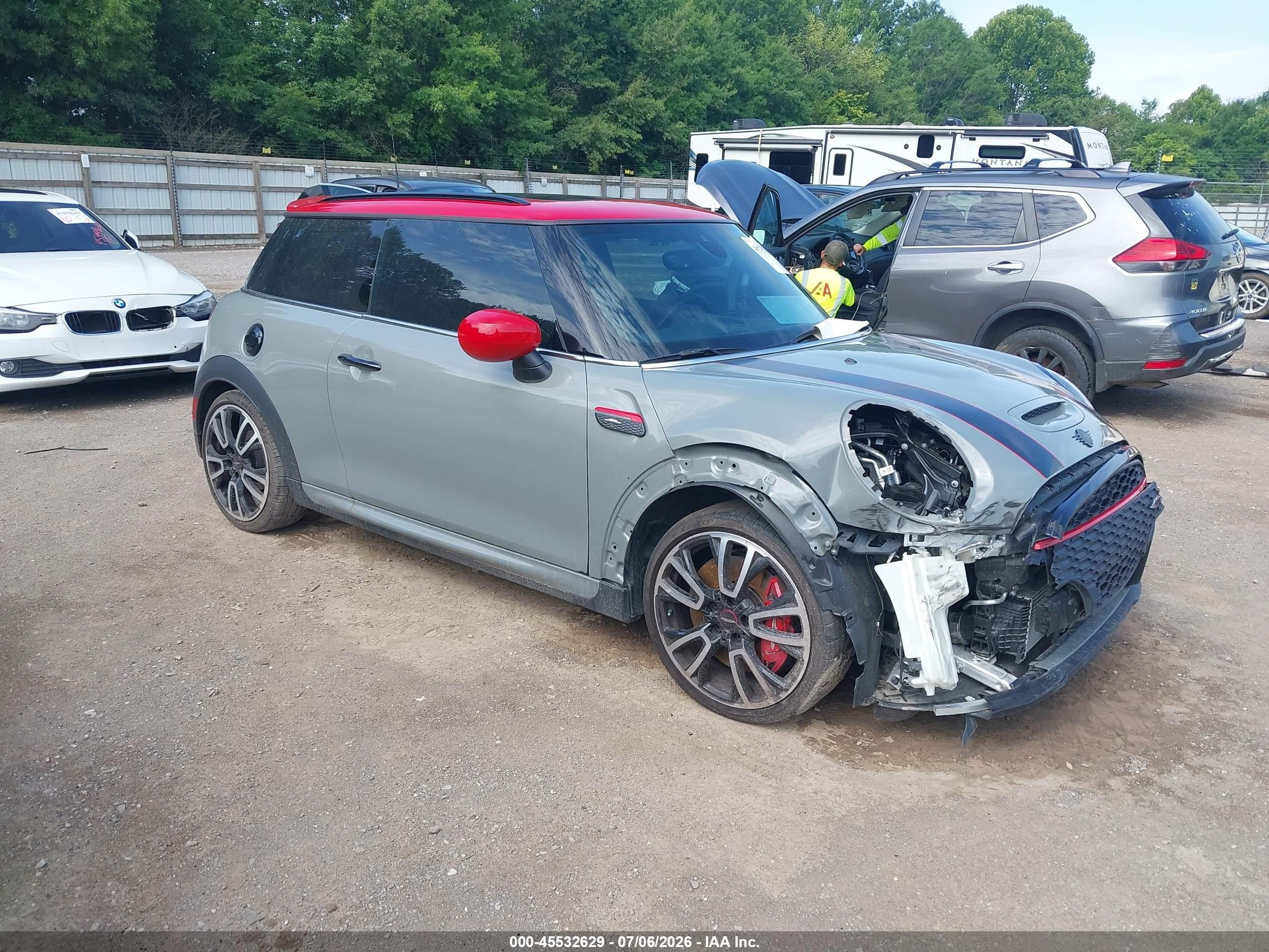 2023 MINI Hardtop John Cooper Works, VIN WMW73DH04P2S67008 — Front end