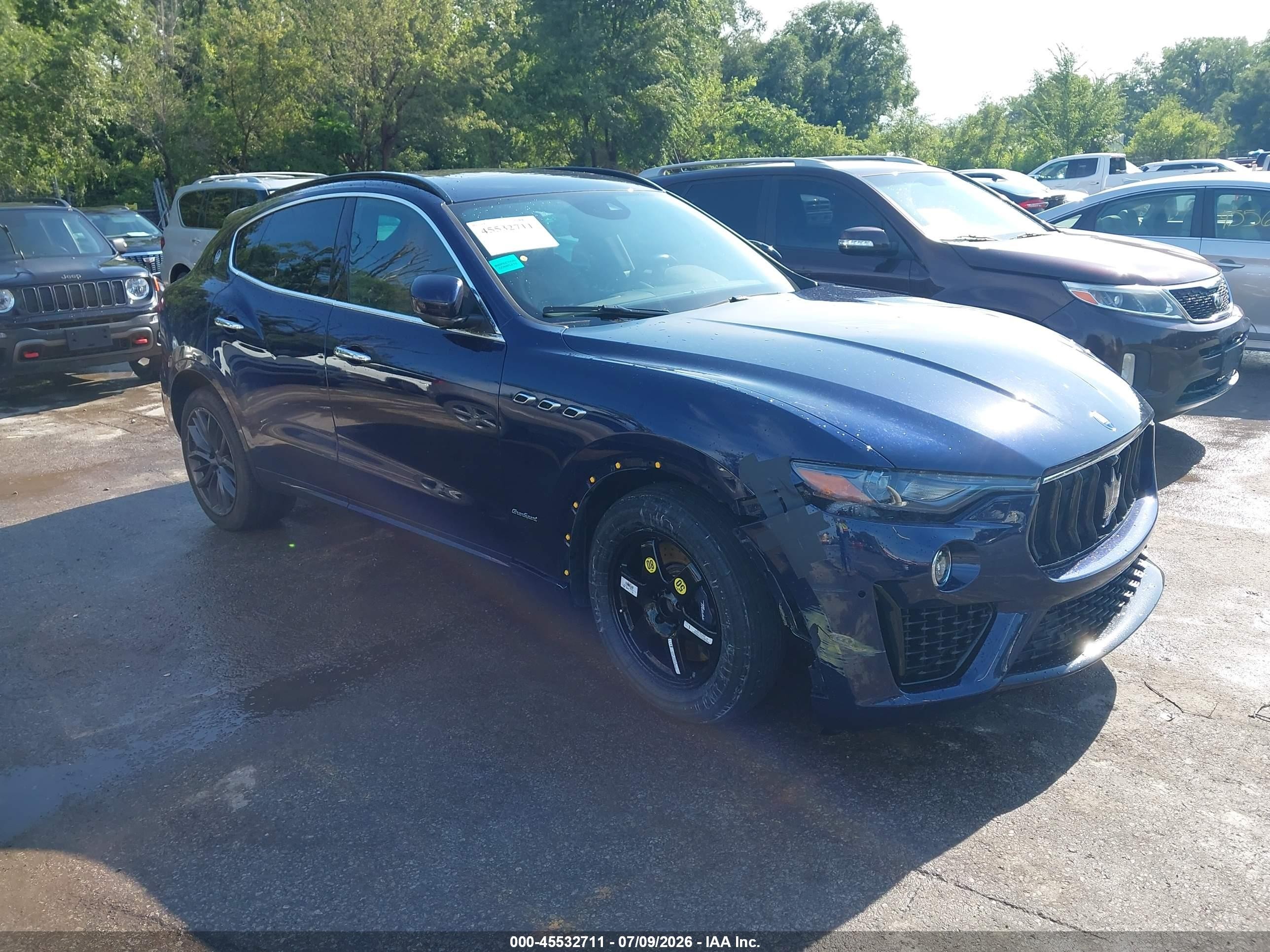 2019 Maserati Levante S GranSport, VIN ZN661YUS1KX322270 — Front end