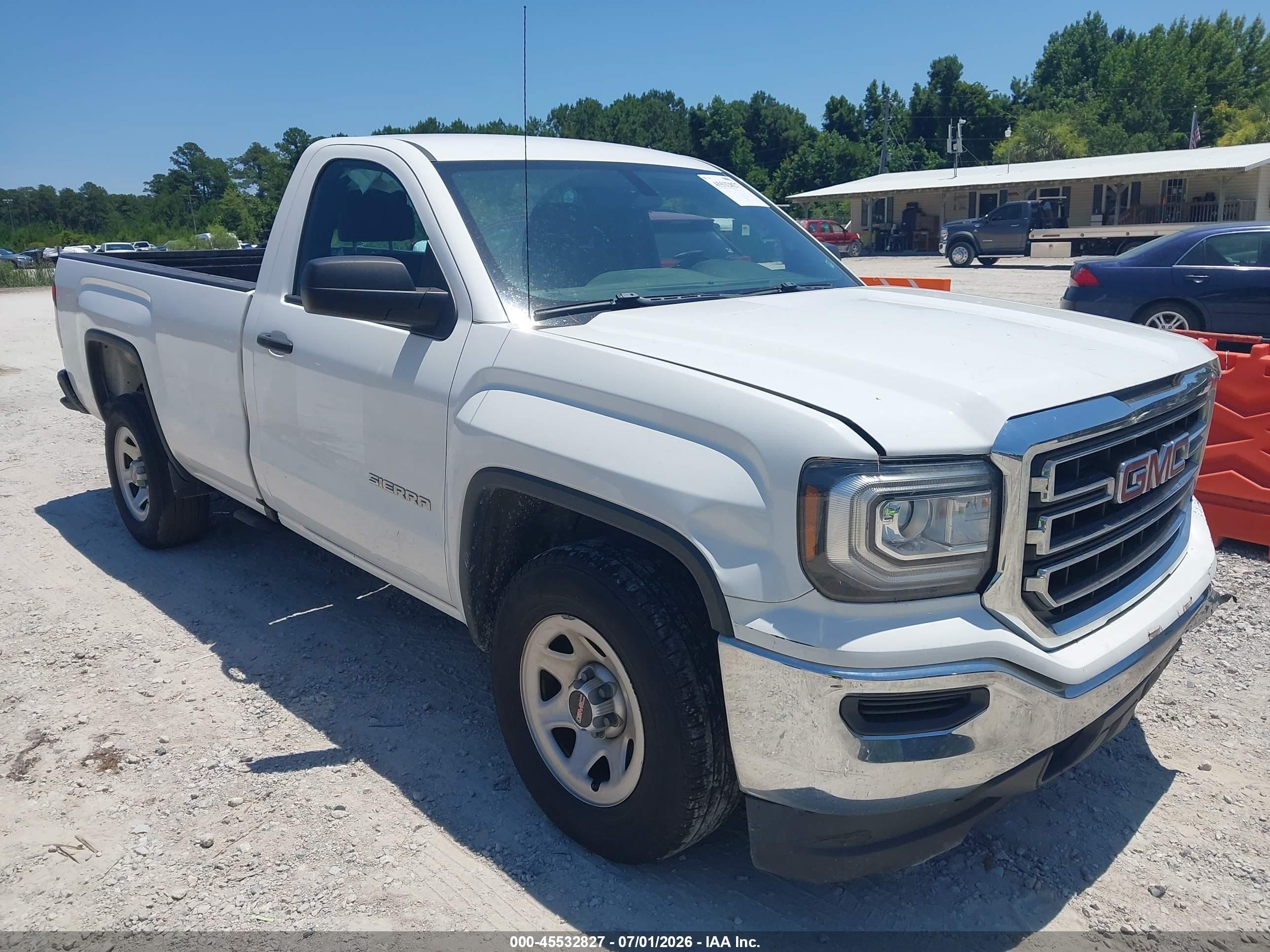 2018 GMC Sierra 1500, VIN 1GTN1LEC4JZ902767 — Front end
