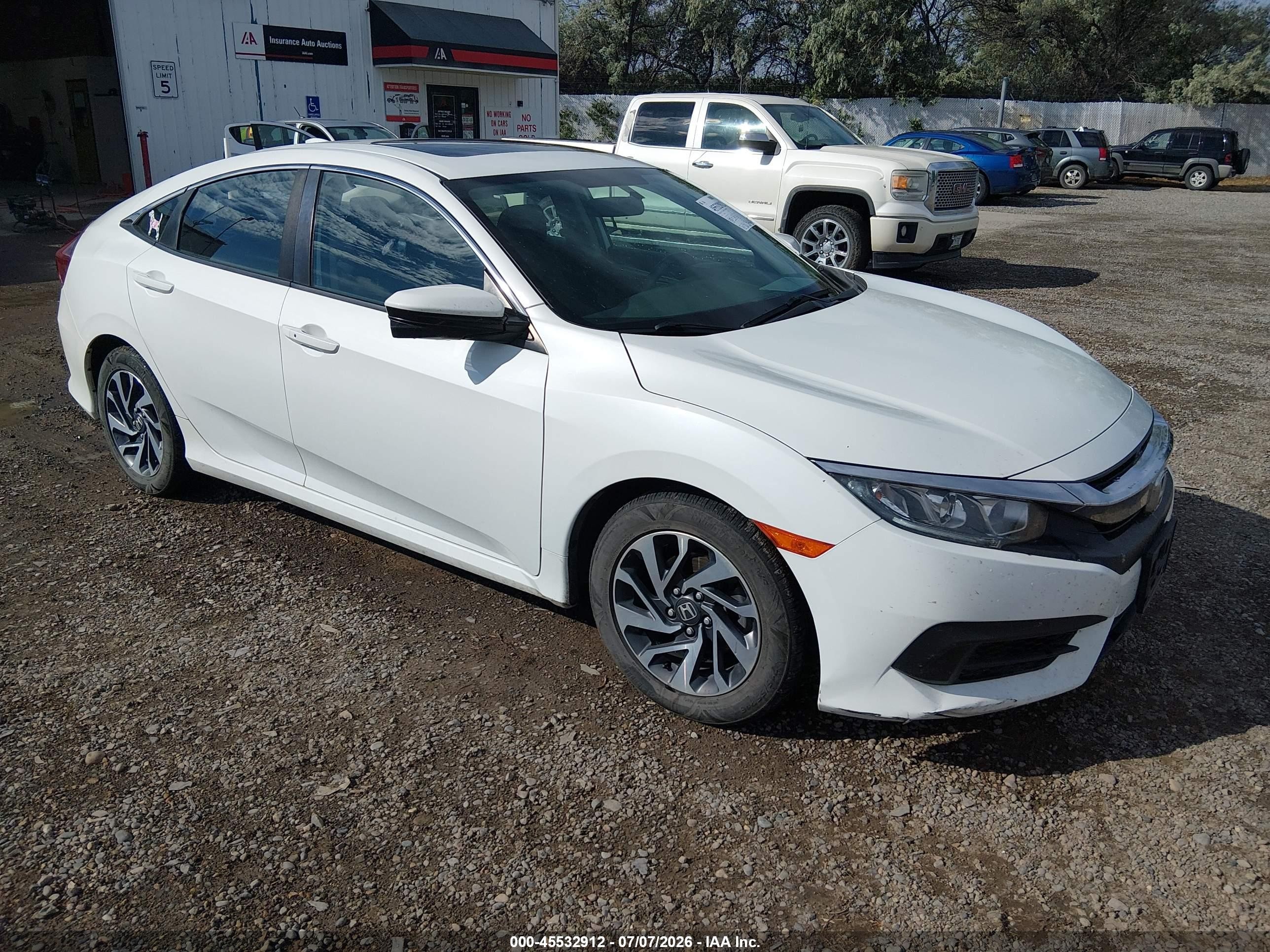 2017 Honda Civic EX, VIN 2HGFC2F79HH553031 — Roof