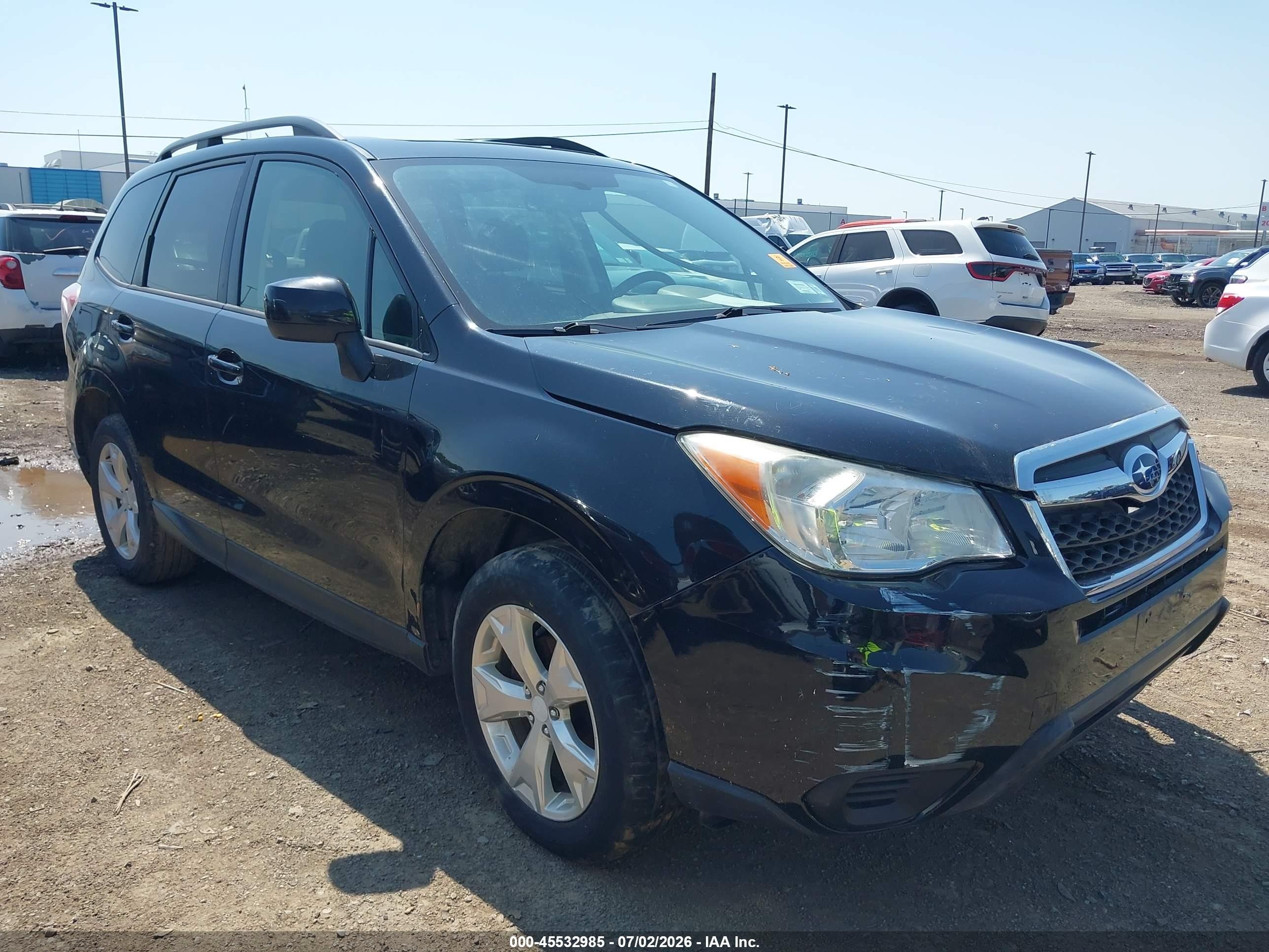 2014 Subaru Forester Premium, VIN JF2SJAEC0EH554728 — Front end