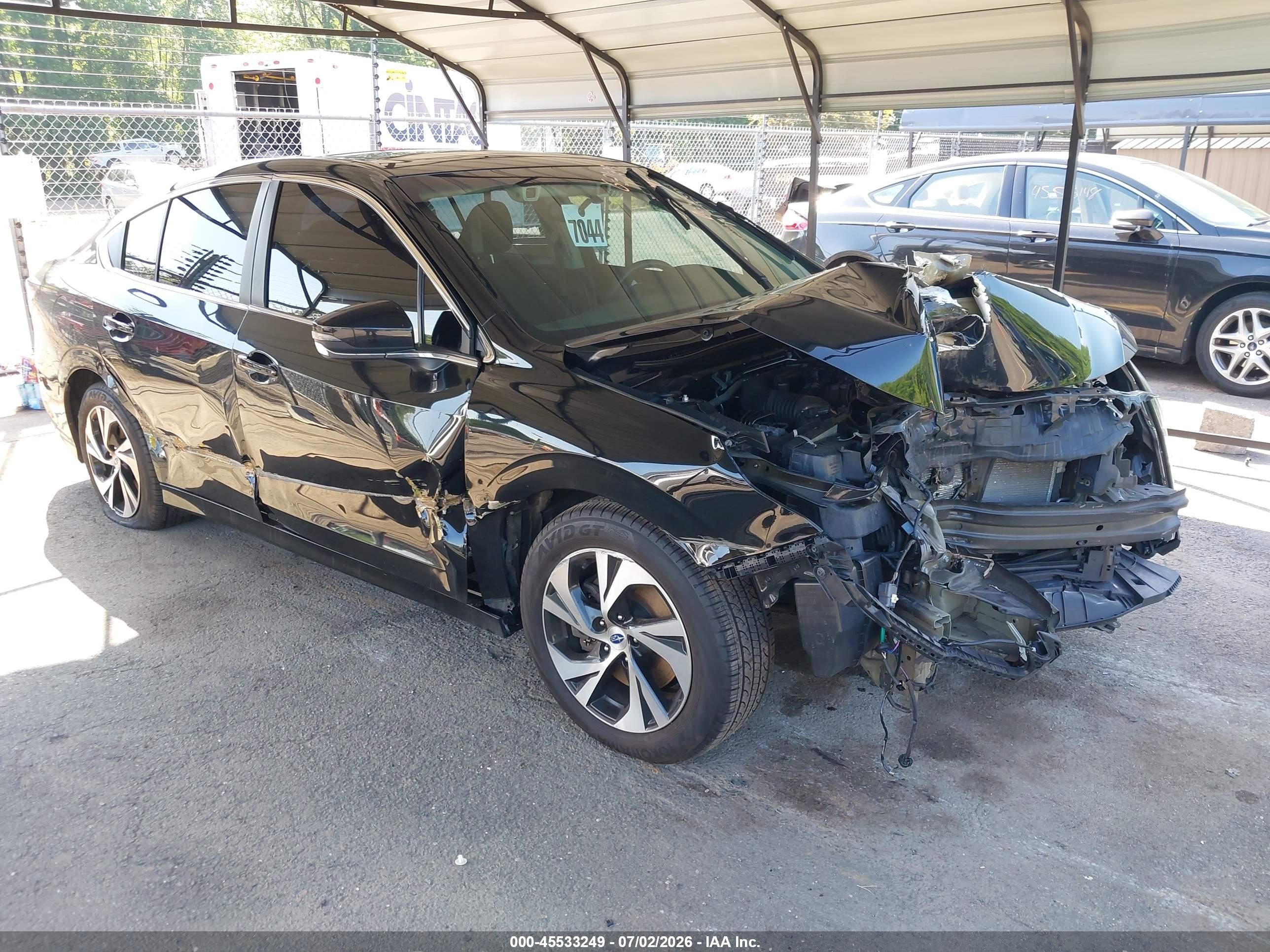 2020 Subaru Legacy Premium, VIN 4S3BWAE66L3005555 — Front end