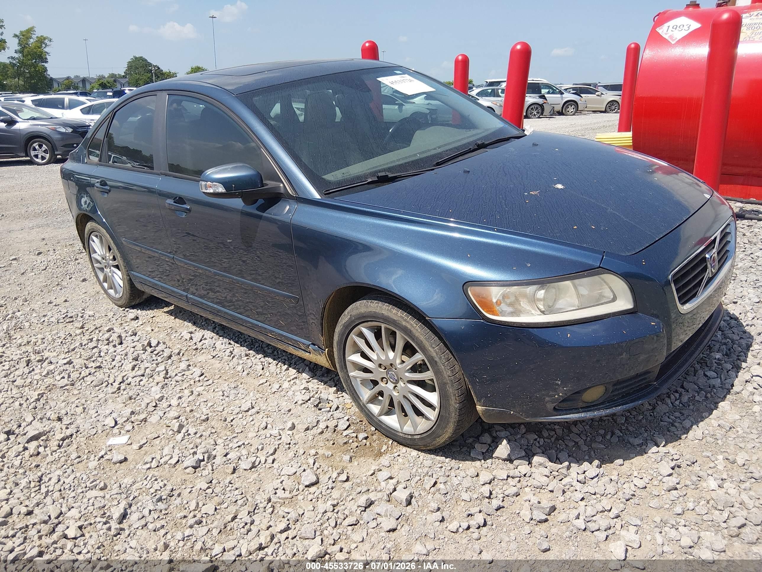2009 Volvo S40 2.4L, VIN YV1MS382492451740 — Normal wear