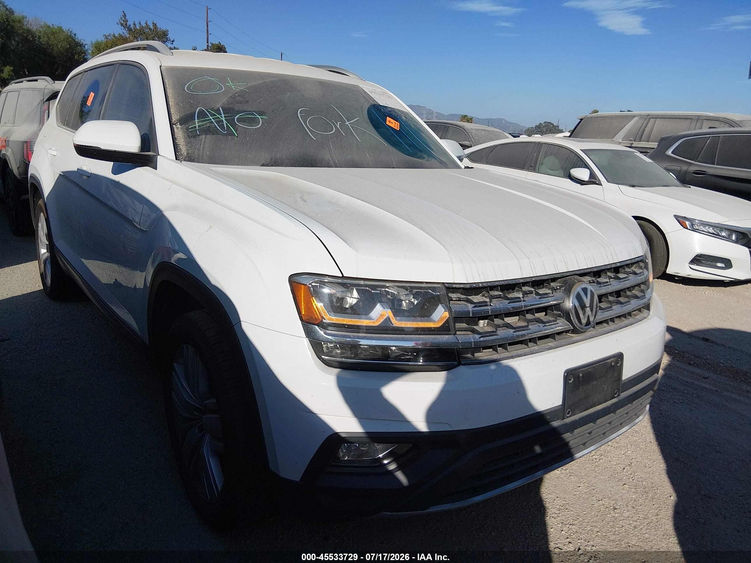 2018 Volkswagen Atlas SE, VIN 1V2DR2CA0JC517014 — Biohazard / chemical
