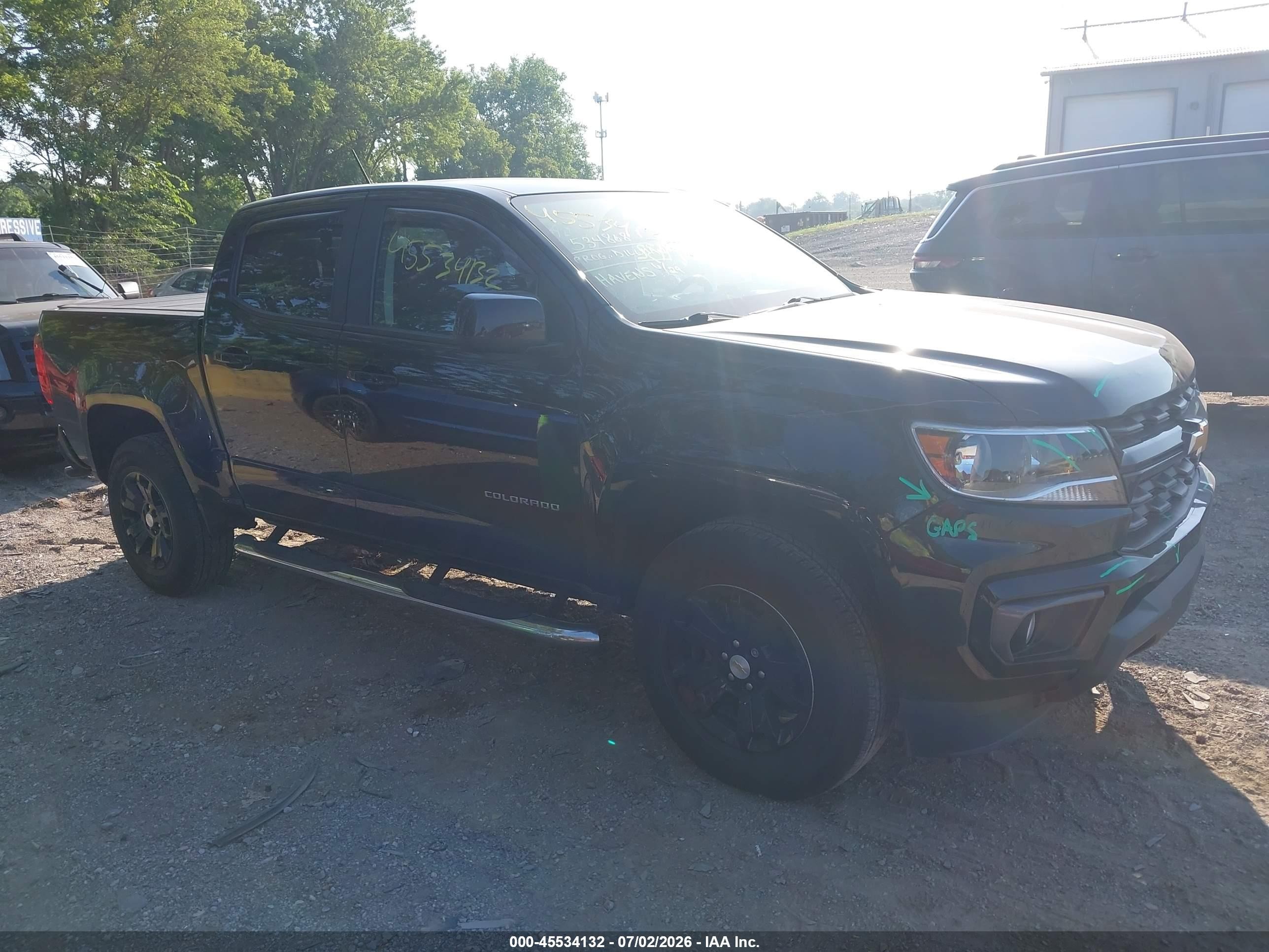 2021 Chevrolet Colorado 2WD LT, VIN 1GCGSCEA1M1270365 — Rear end