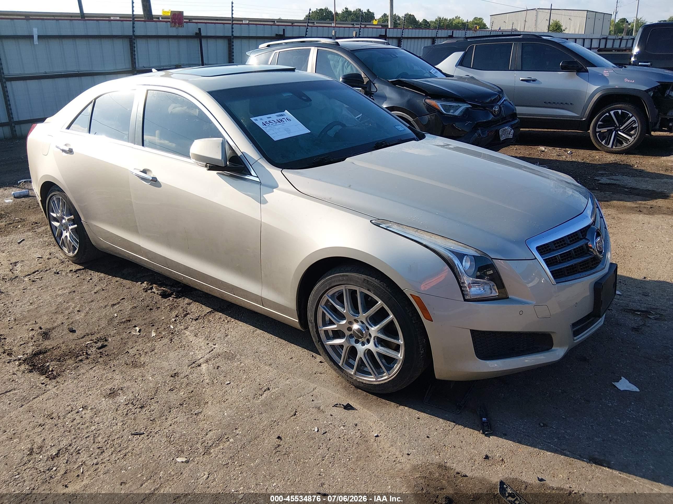 2013 Cadillac ATS Luxury, VIN 1G6AB5RXXD0177644 — Side
