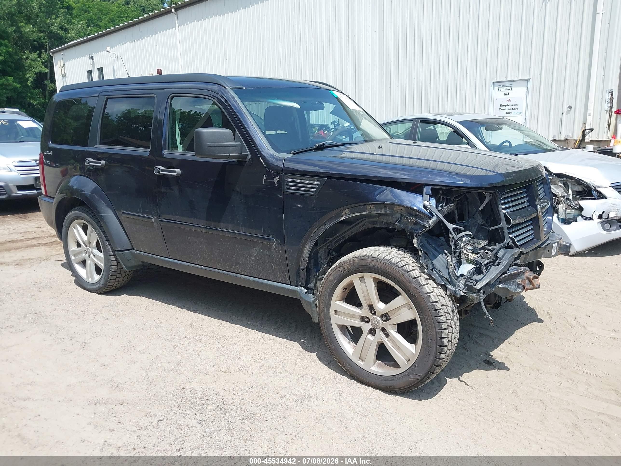 2011 Dodge Nitro Heat, VIN 1D4PU4GK3BW514364 — Front end