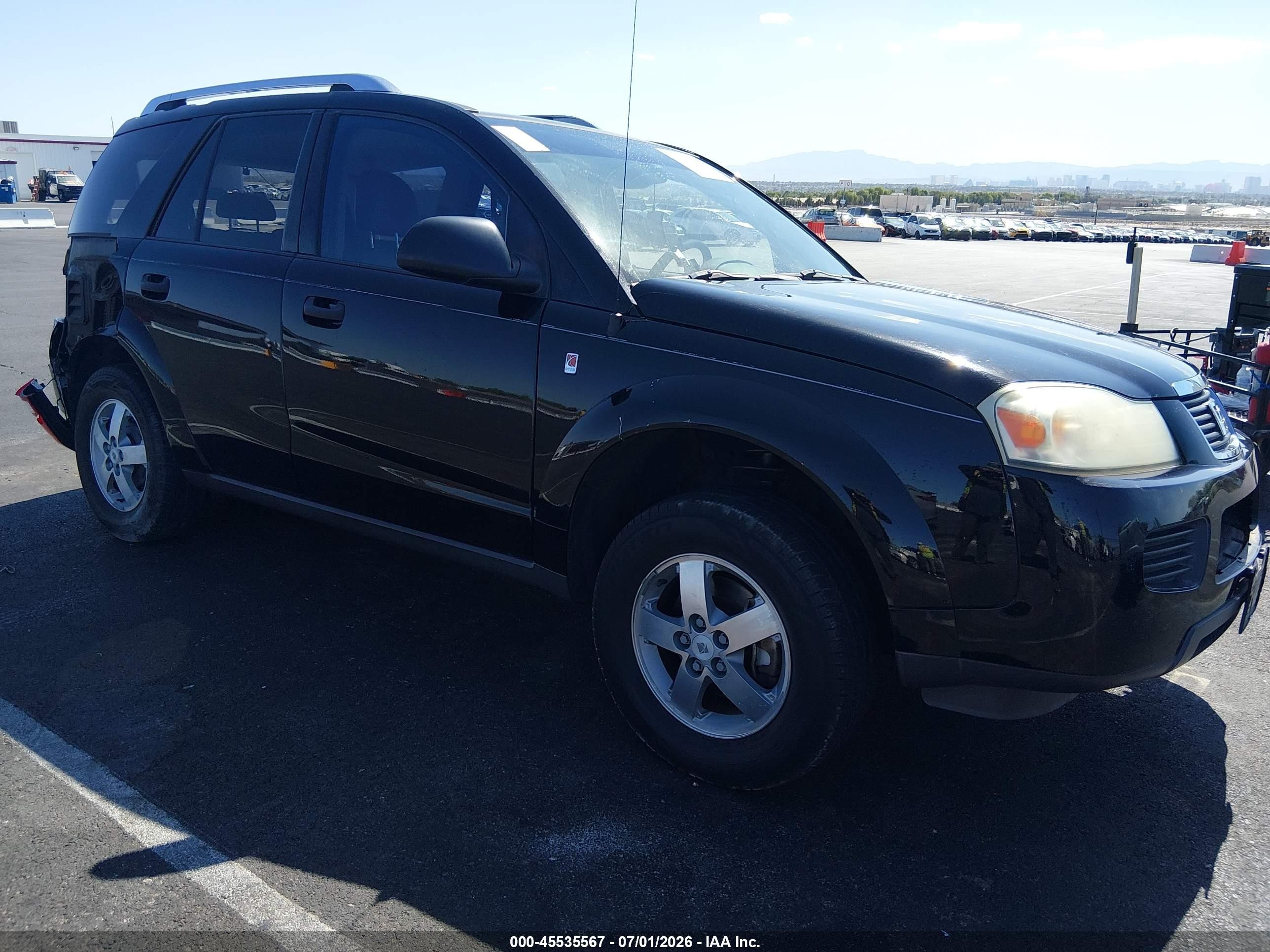 2006 Saturn VUE, VIN 5GZCZ33D06S846935 — Side