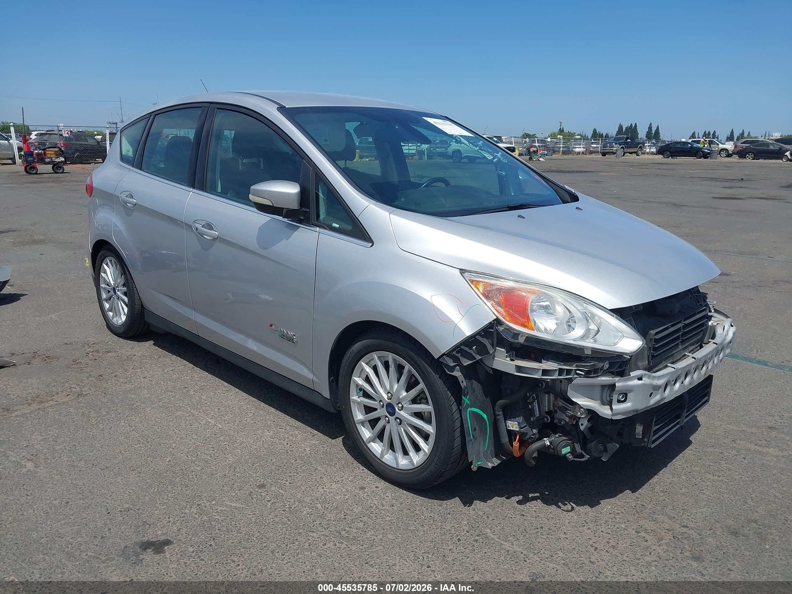 2016 Ford C-Max SEL, VIN 1FADP5CU8GL103397 — Перед