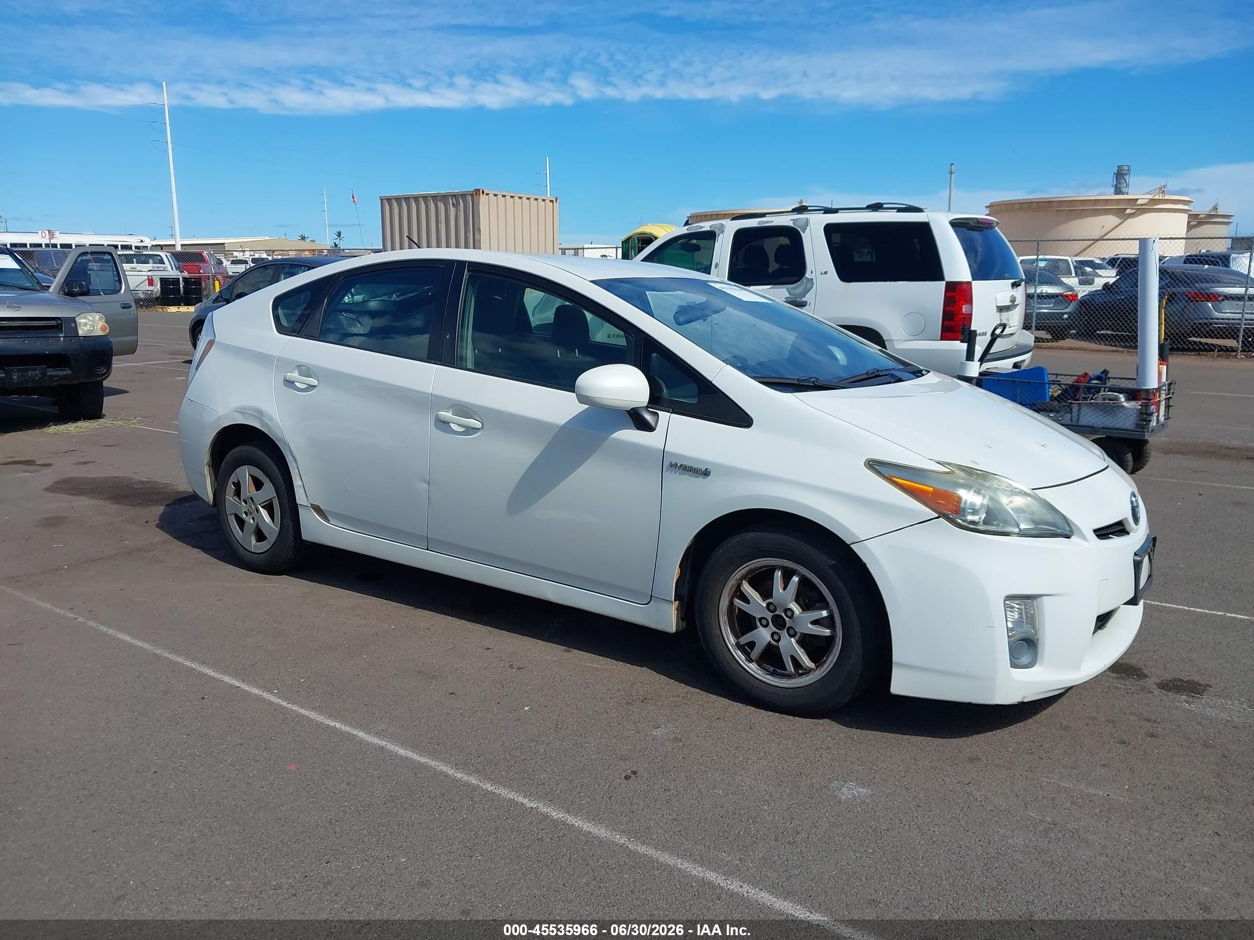 2010 Toyota Prius III, VIN JTDKN3DU9A0149761 — Normal wear
