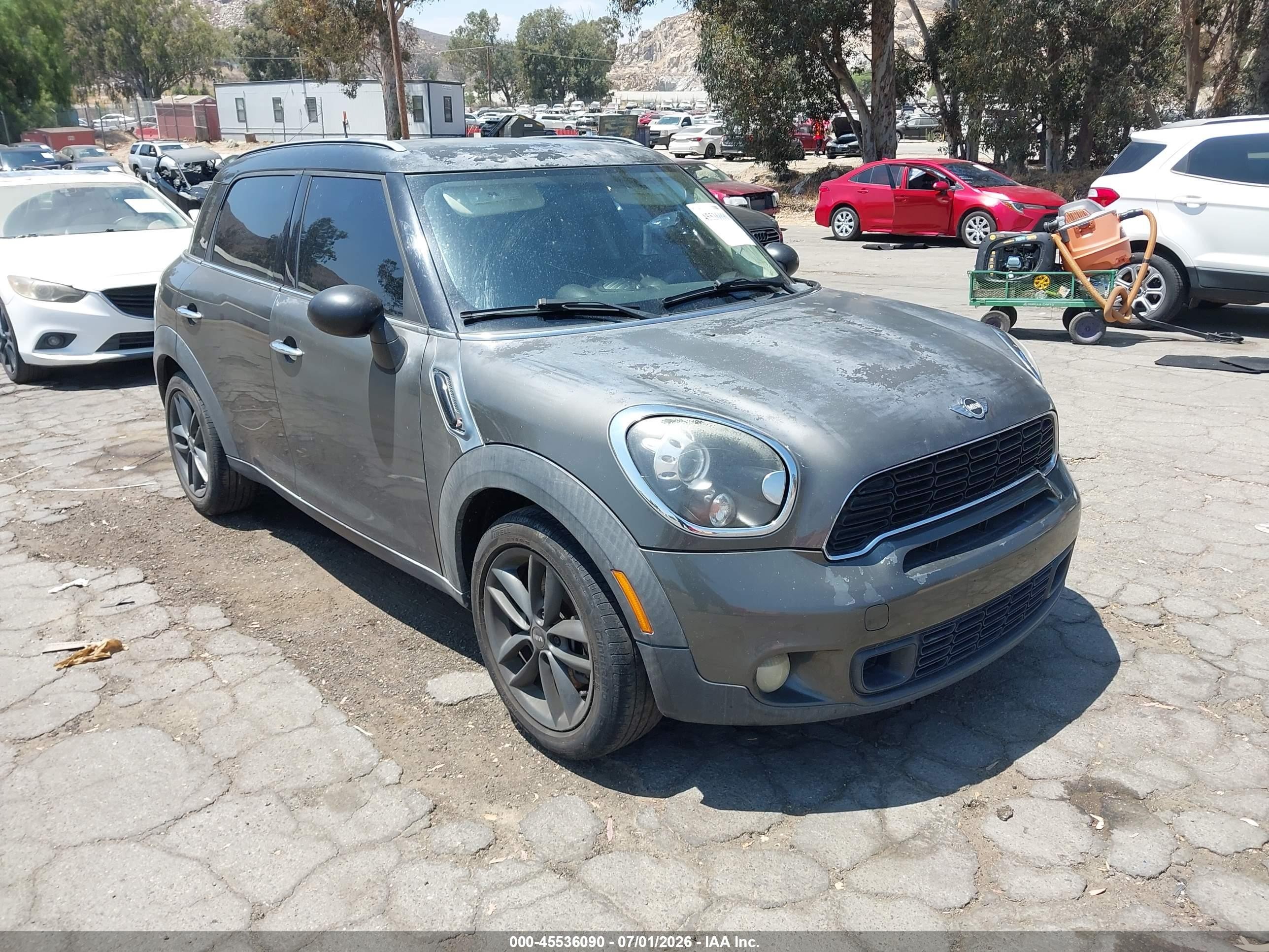 2014 MINI Countryman S, VIN WMWZC3C5XEWP29471 — Обычный износ
