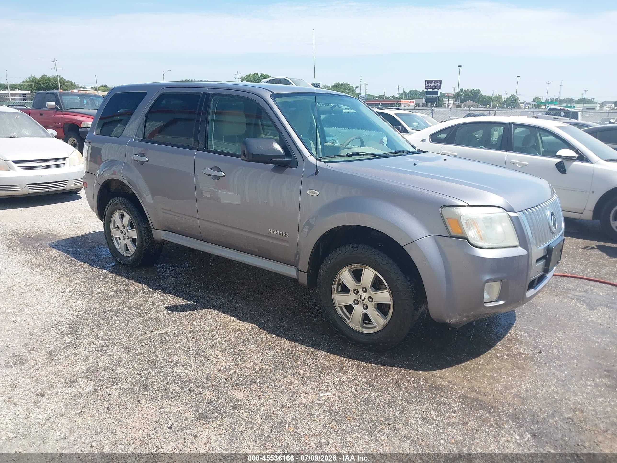 2008 Mercury Mariner, VIN 4M2CU91108KJ11316 — Normal wear