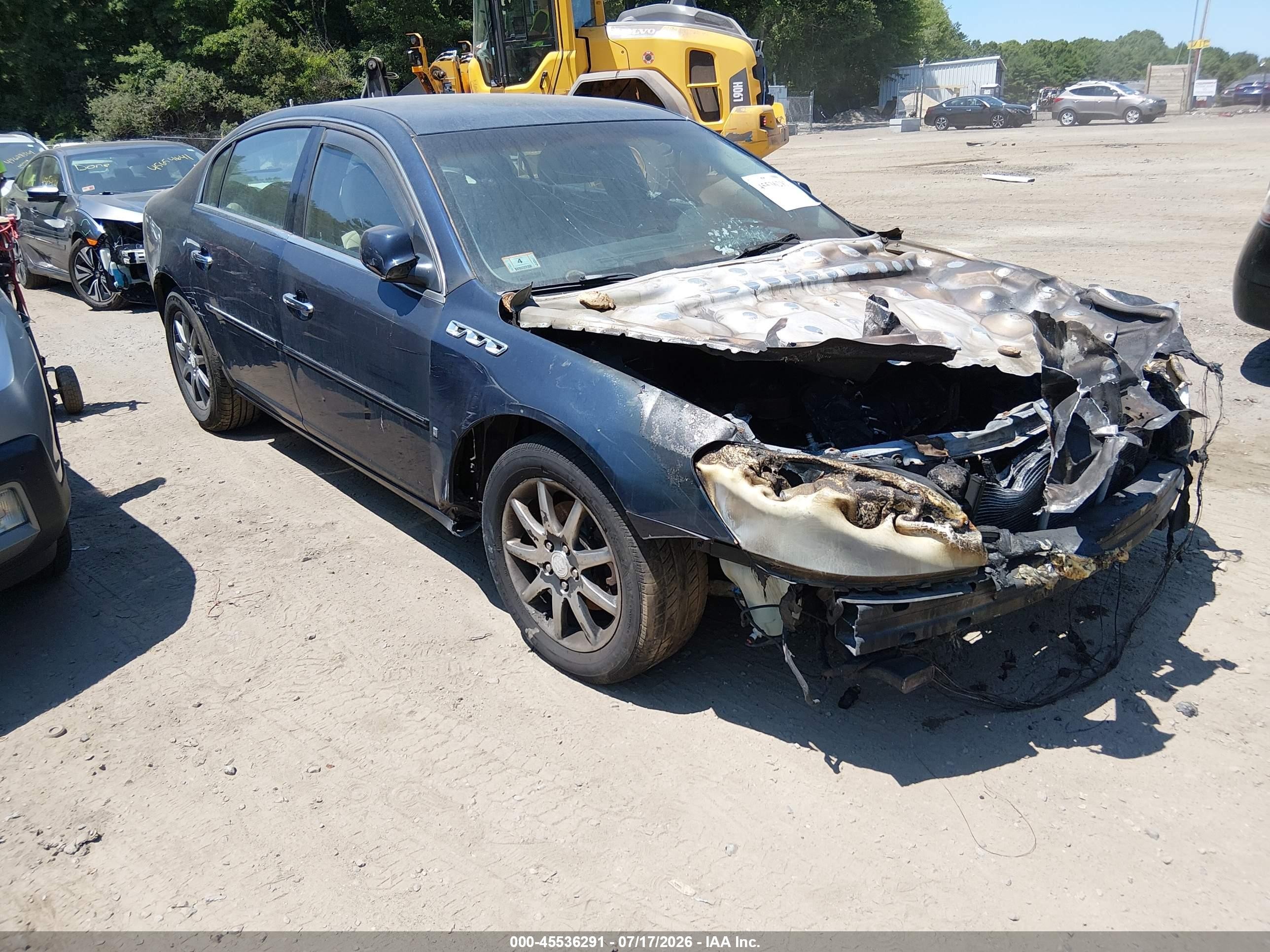 2006 Buick Lucerne CXL, VIN 1G4HD57236U239356 — Engine fire