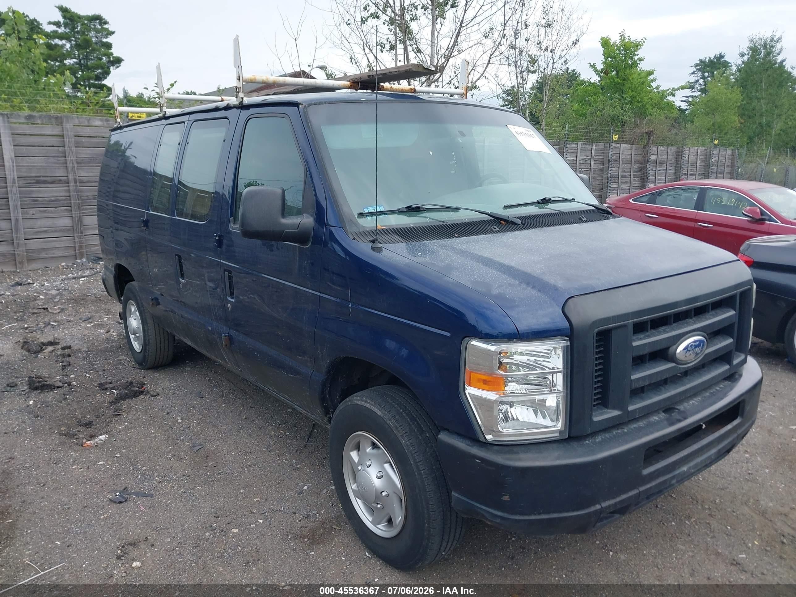 2008 Ford Econoline Cargo Commercial, VIN 1FTNE24L38DB46517 — Rear end