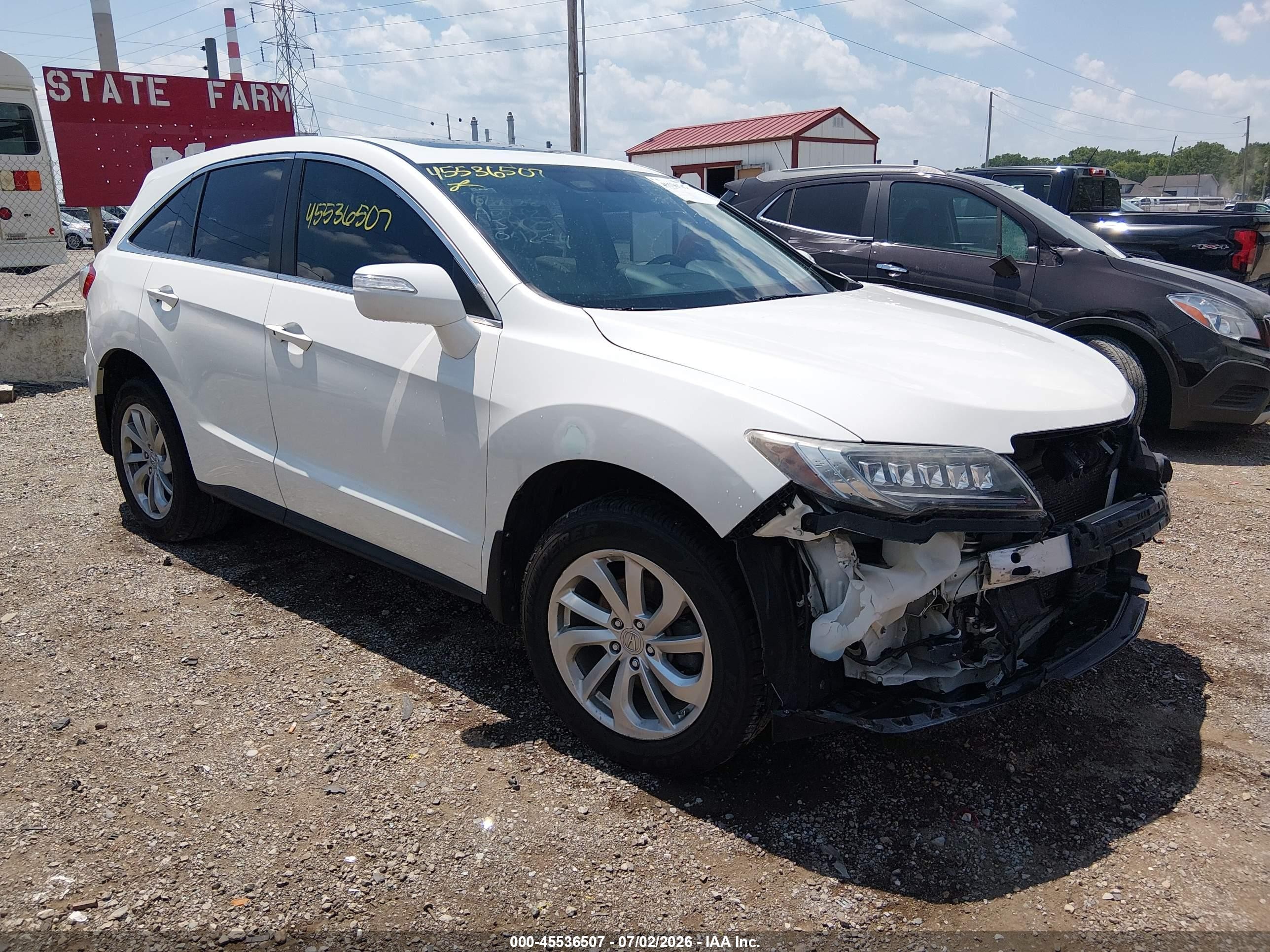 2016 Acura RDX Technology, VIN 5J8TB4H50GL001254 — Front end