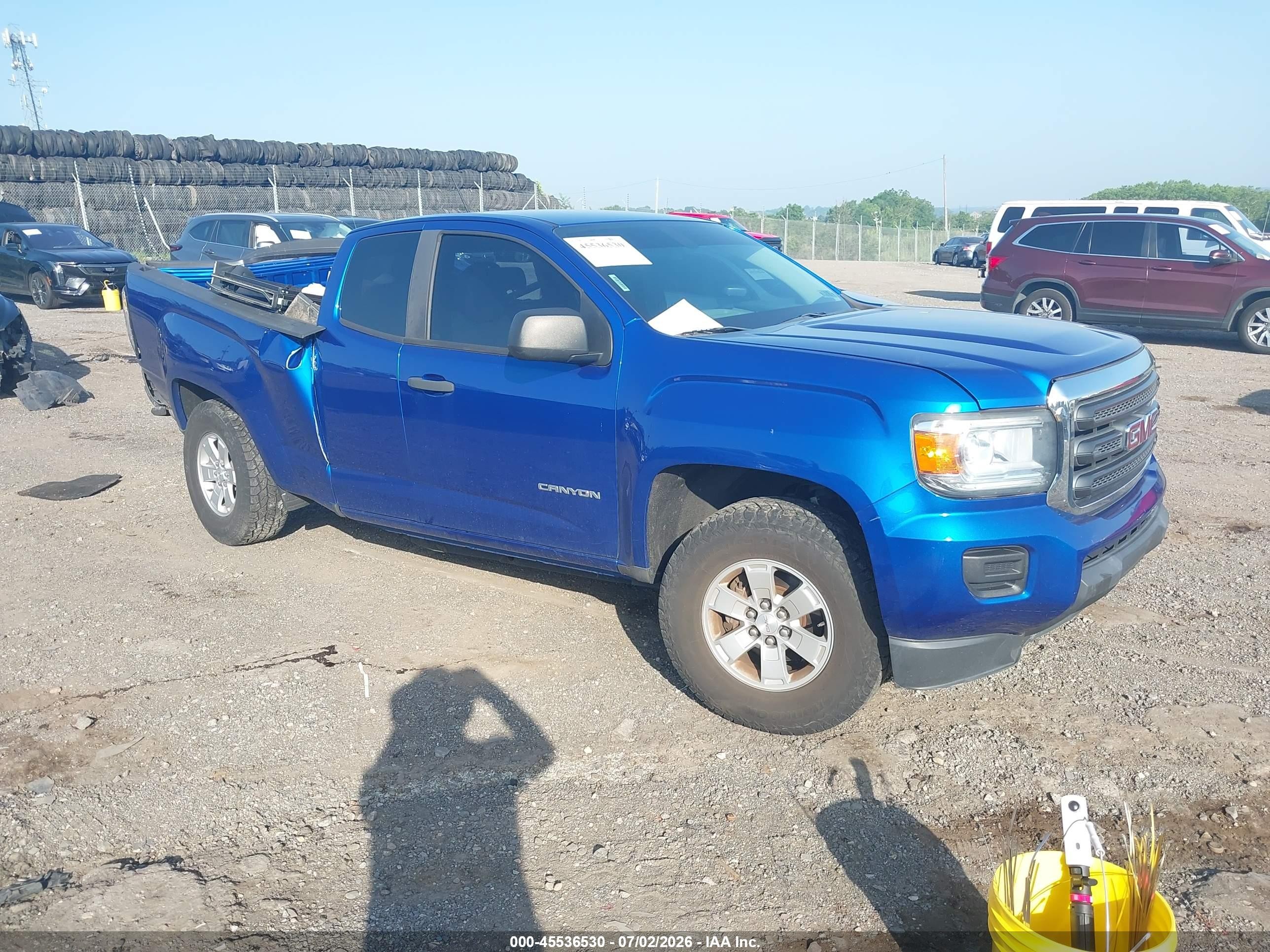 2020 GMC Canyon 2WD Elevation Standard, VIN 1GTH5BEN4L1213830 — Rear end