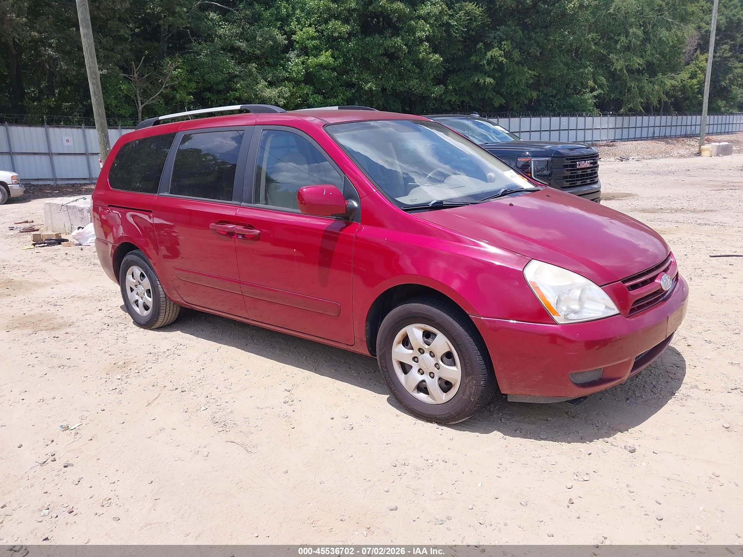 2009 Kia Sedona LX, VIN KNDMB233496313589 — Rear end