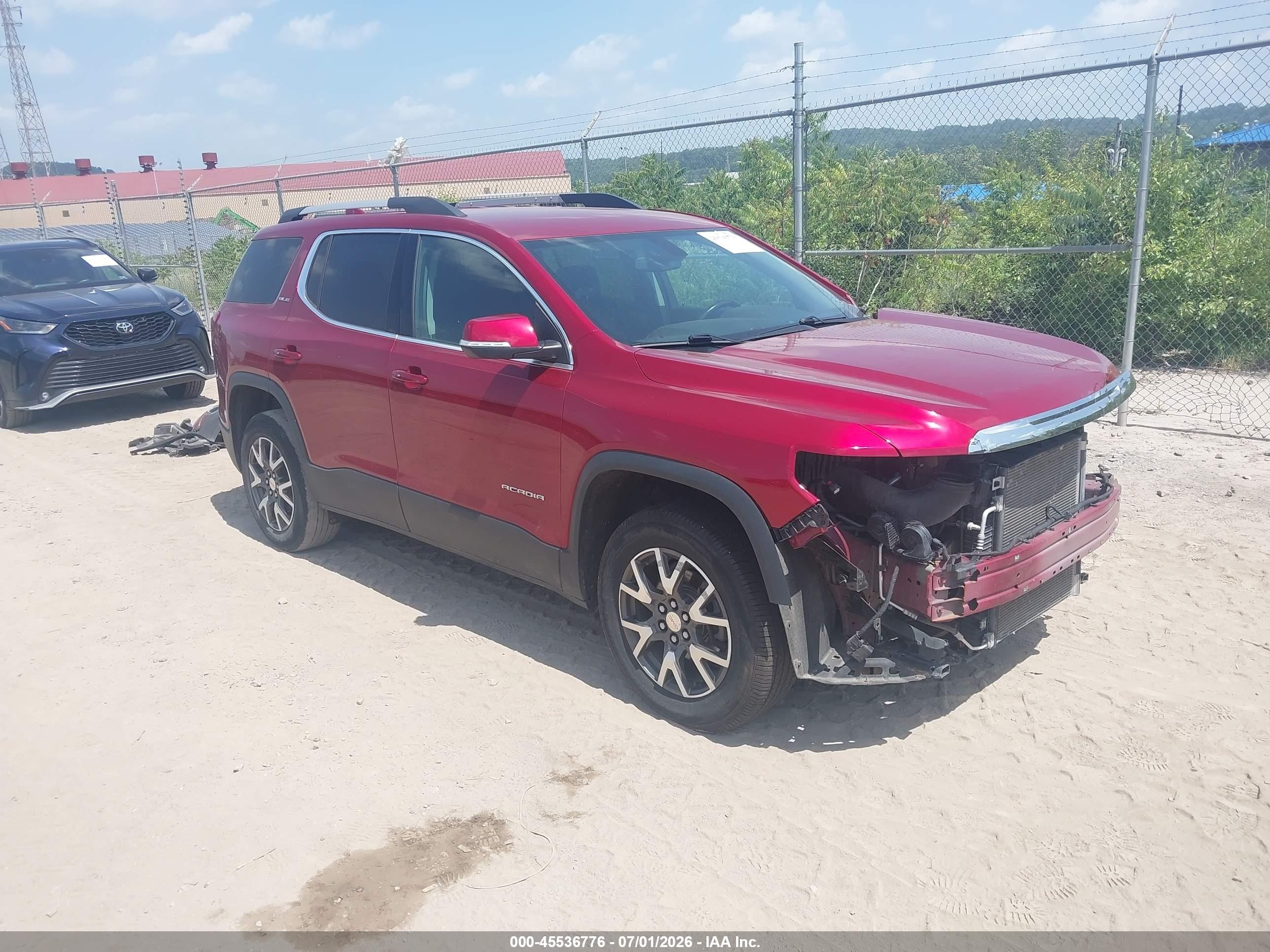 2020 GMC Acadia SLE, VIN 1GKKNKLS7LZ206729 — Перед